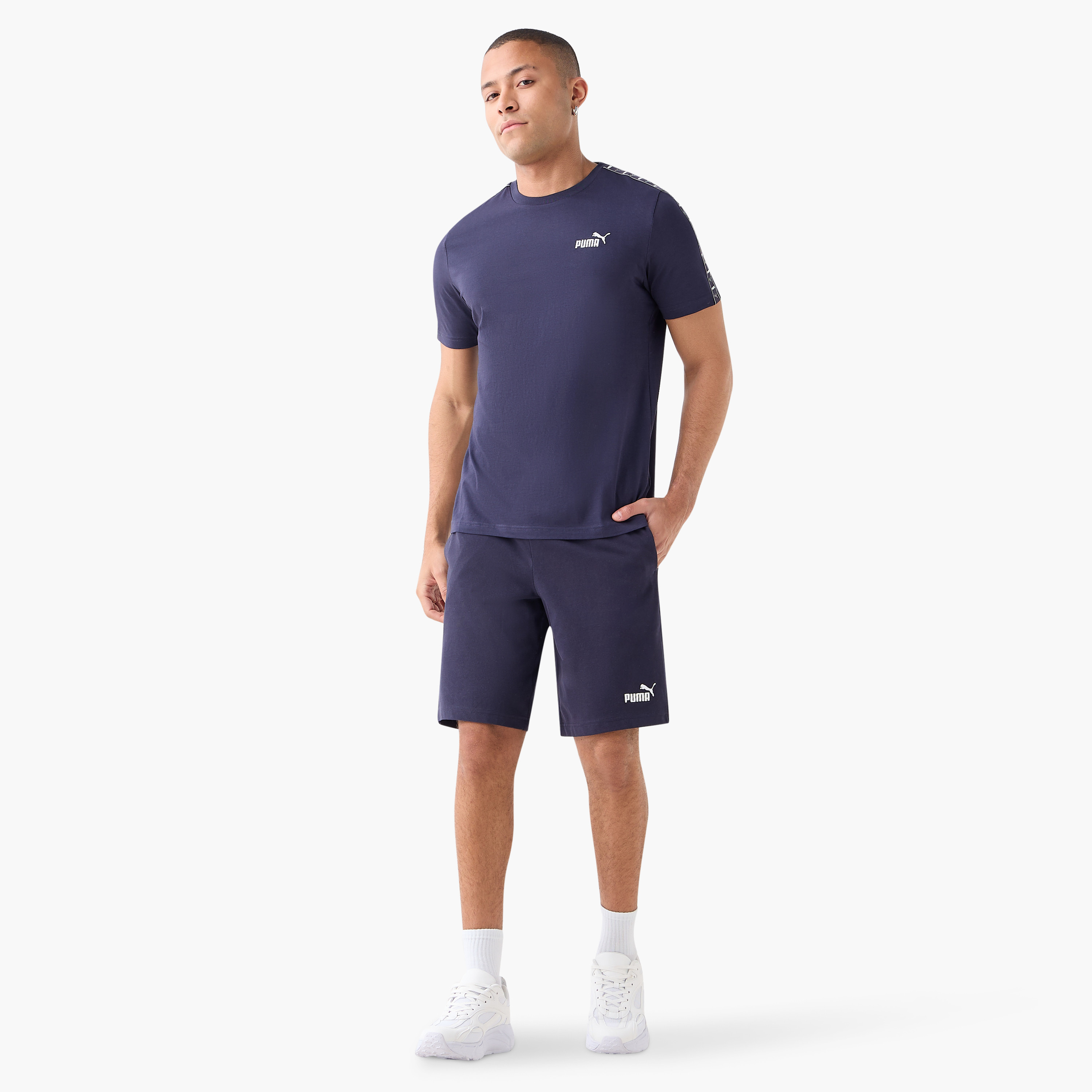 بوما - تيشيرت ايسينشال تاب - للرجال 684674 | OE-men-clothing-sportswearandactivewear-tshirtsandpolos-image-9
