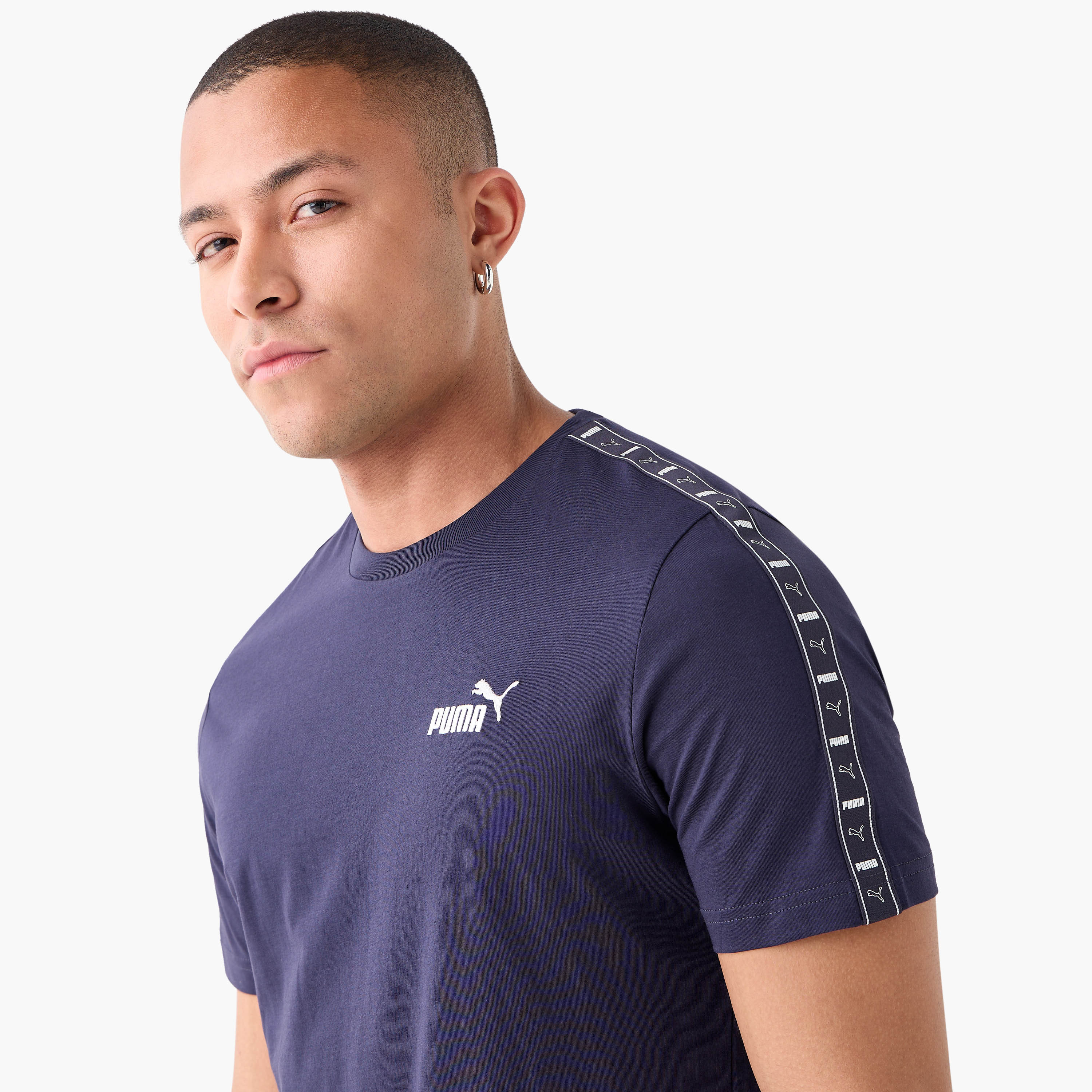 بوما - تيشيرت ايسينشال تاب - للرجال 684674 | OE-men-clothing-sportswearandactivewear-tshirtsandpolos-image-11