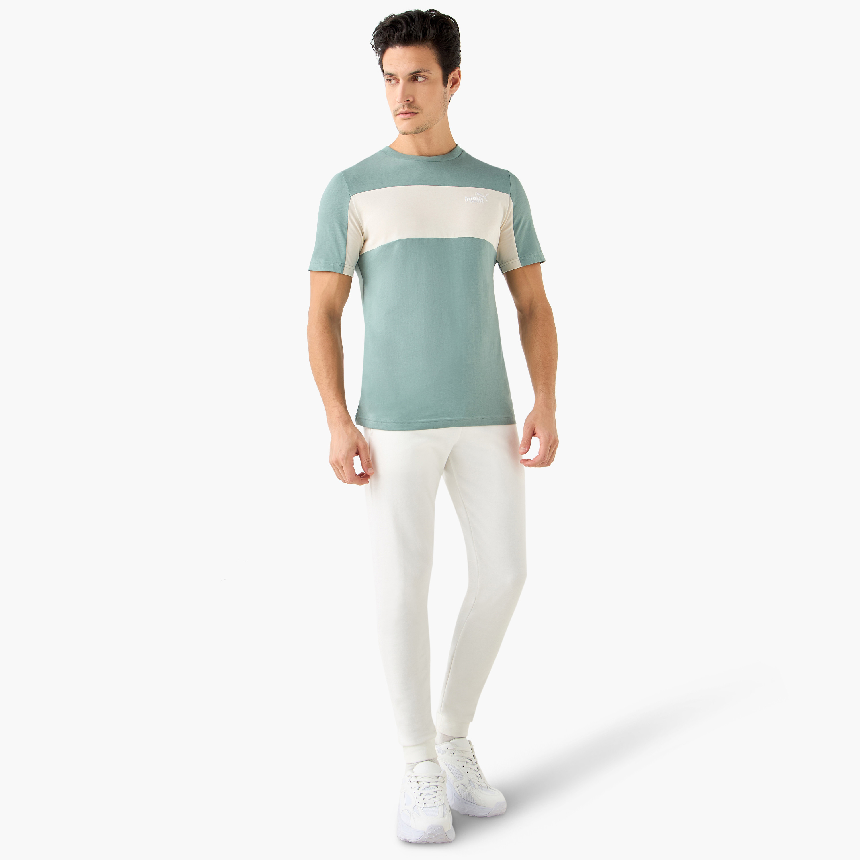 بوما - تيشيرت ايسينشال بلوك - للرجال 684685 | OE-men-clothing-sportswearandactivewear-tshirtsandpolos-image-7