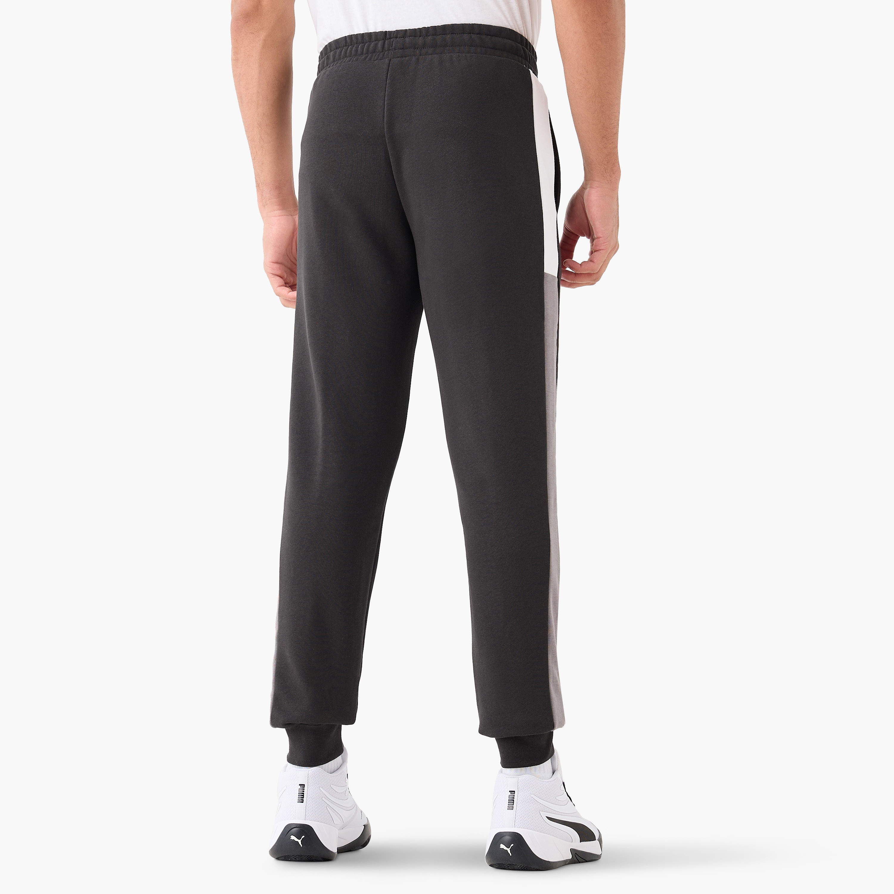 بوما - بنطال رياضي ايسينشال بلوك - للرجال 684689 | OE-men-clothing-sportswearandactivewear-bottoms-image-3