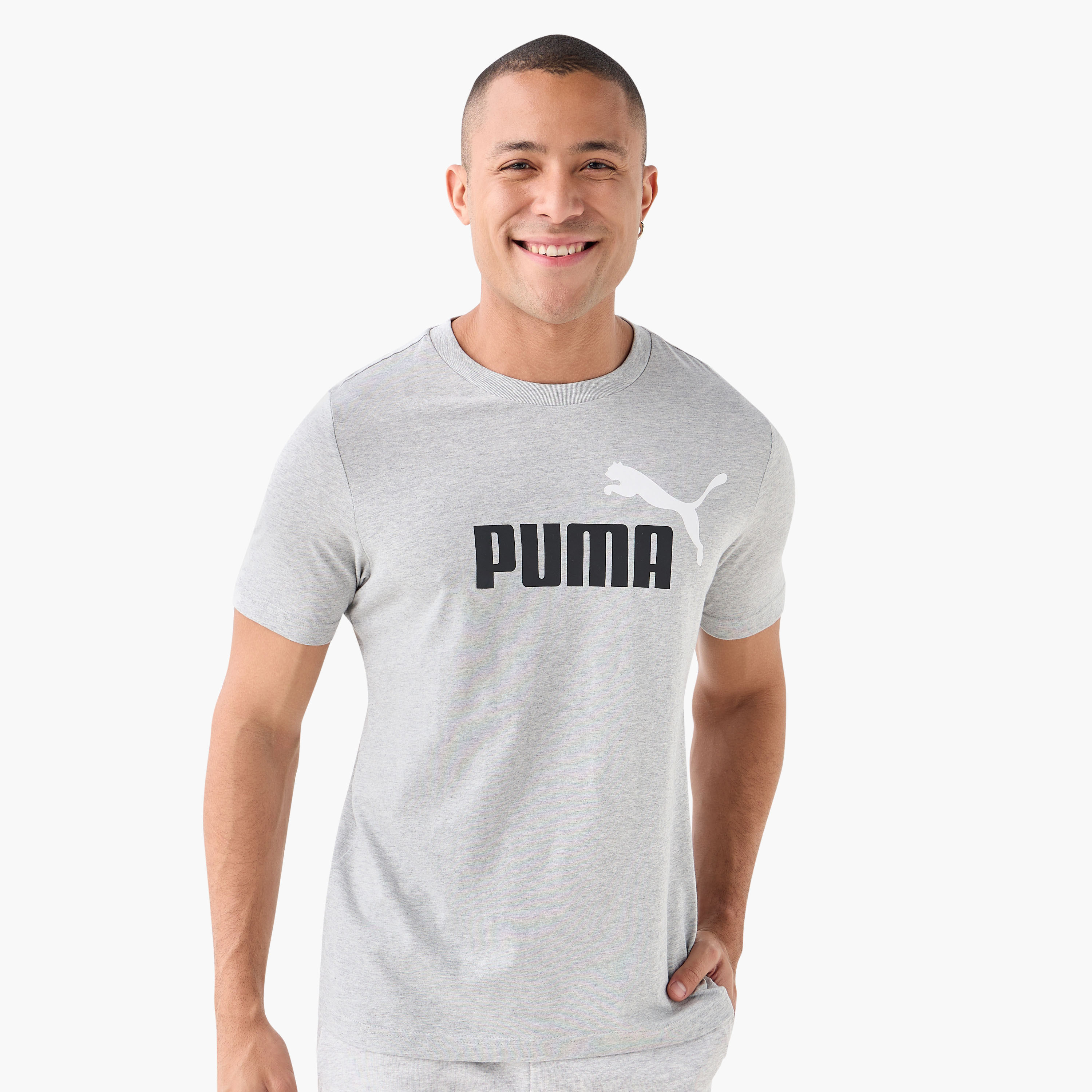 بوما - تيشيرت ايسينشال 2 لوقو - للرجال 684708 | OE-men-clothing-sportswearandactivewear-tshirtsandpolos-image-1