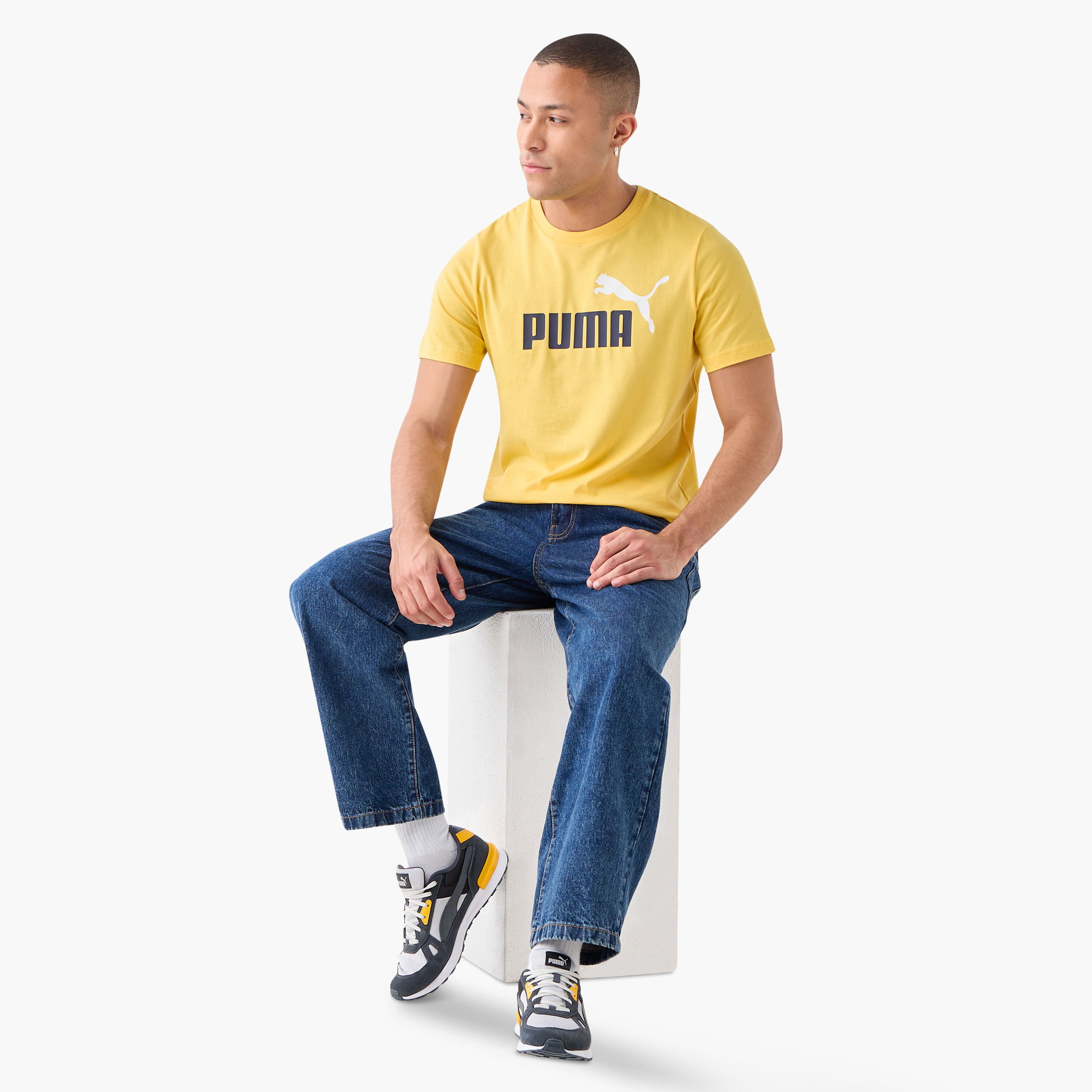 بوما - تيشيرت ايسينشال 2 لوقو - للرجال 684708 | OE-men-clothing-sportswearandactivewear-tshirtsandpolos-image-7