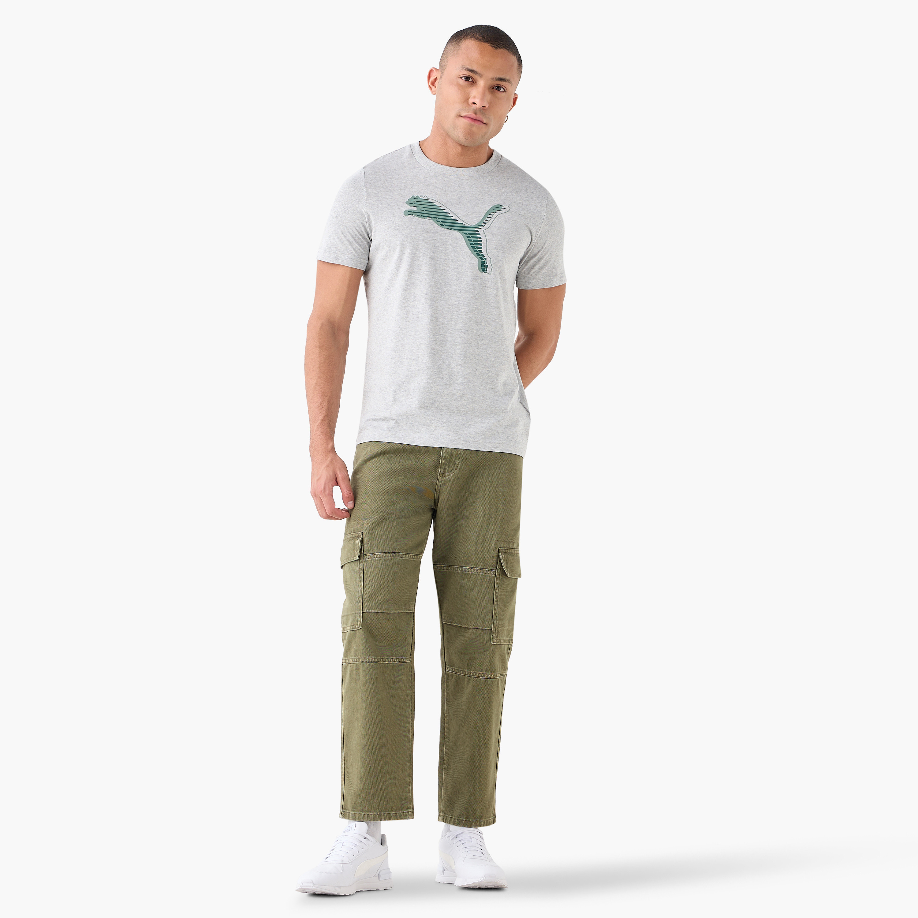 بوما - تيشيرت جرافيكس كات لوقو - للرجال 684823 | OE-men-clothing-sportswearandactivewear-tshirtsandpolos-image-2
