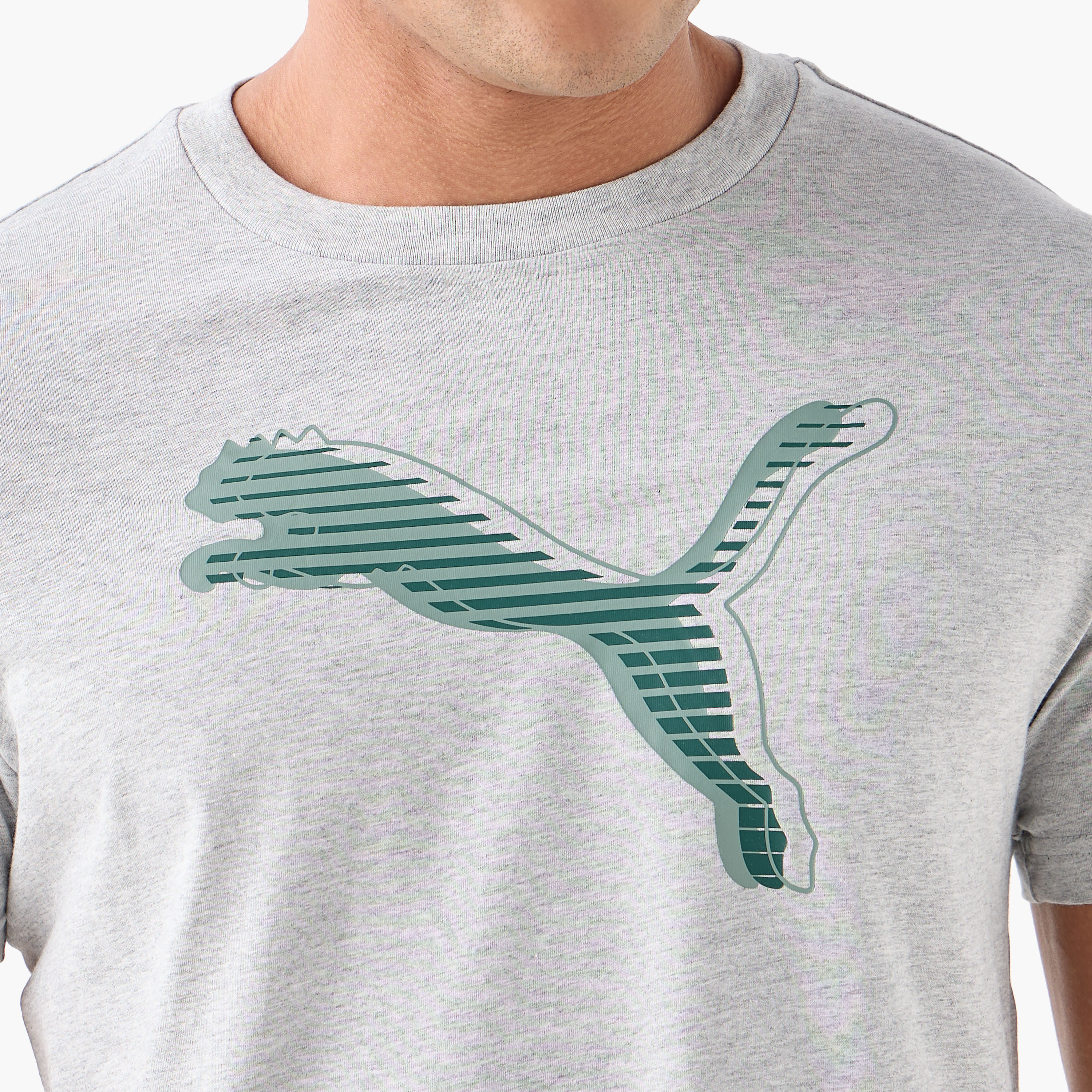 Puma Men's Graphics Cat Logo Tee 684823 | OE-men-clothing-sportswearandactivewear-tshirtsandpolos-image-5