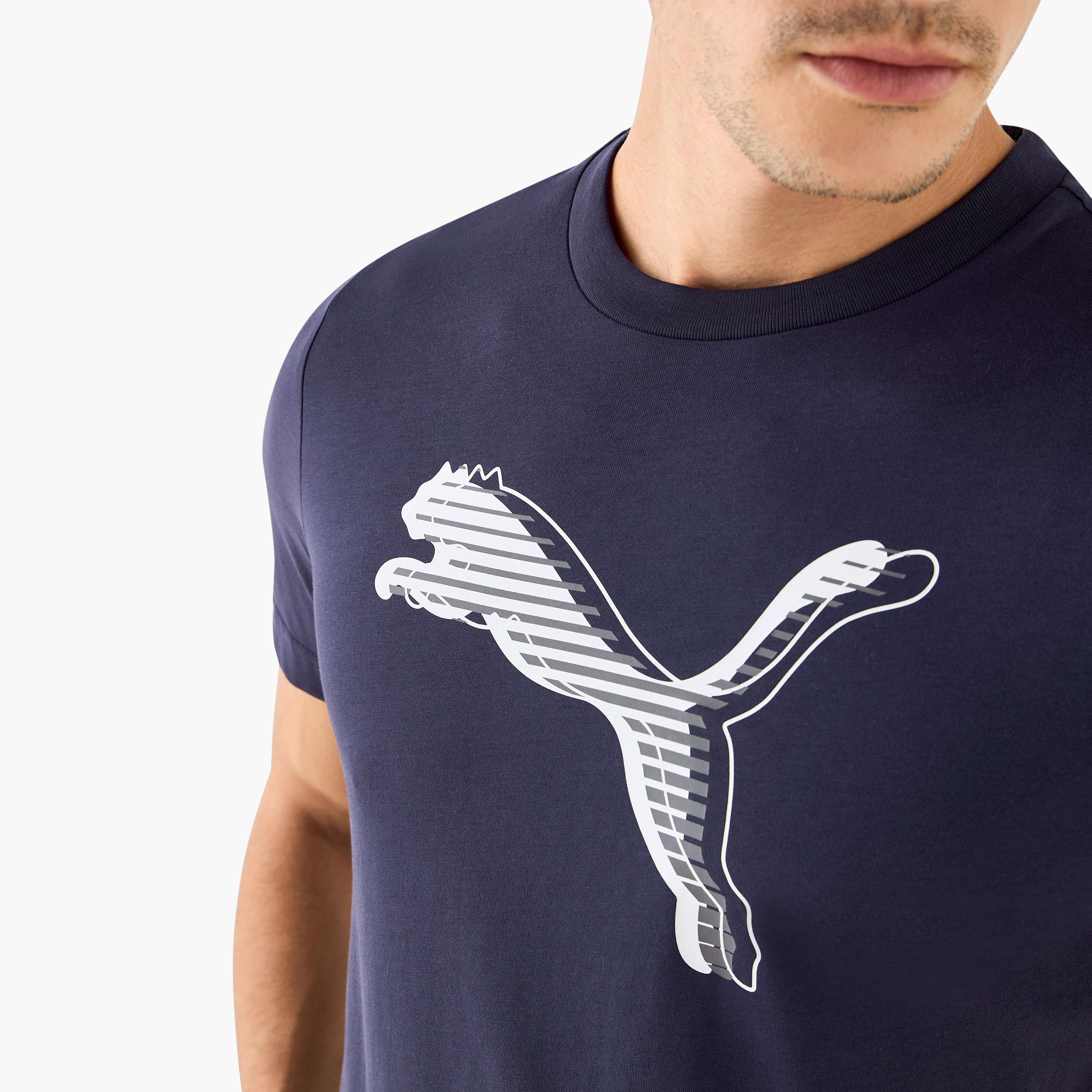 بوما - تيشيرت جرافيكس كات لوقو - للرجال 684823 | OE-men-clothing-sportswearandactivewear-tshirtsandpolos-image-9