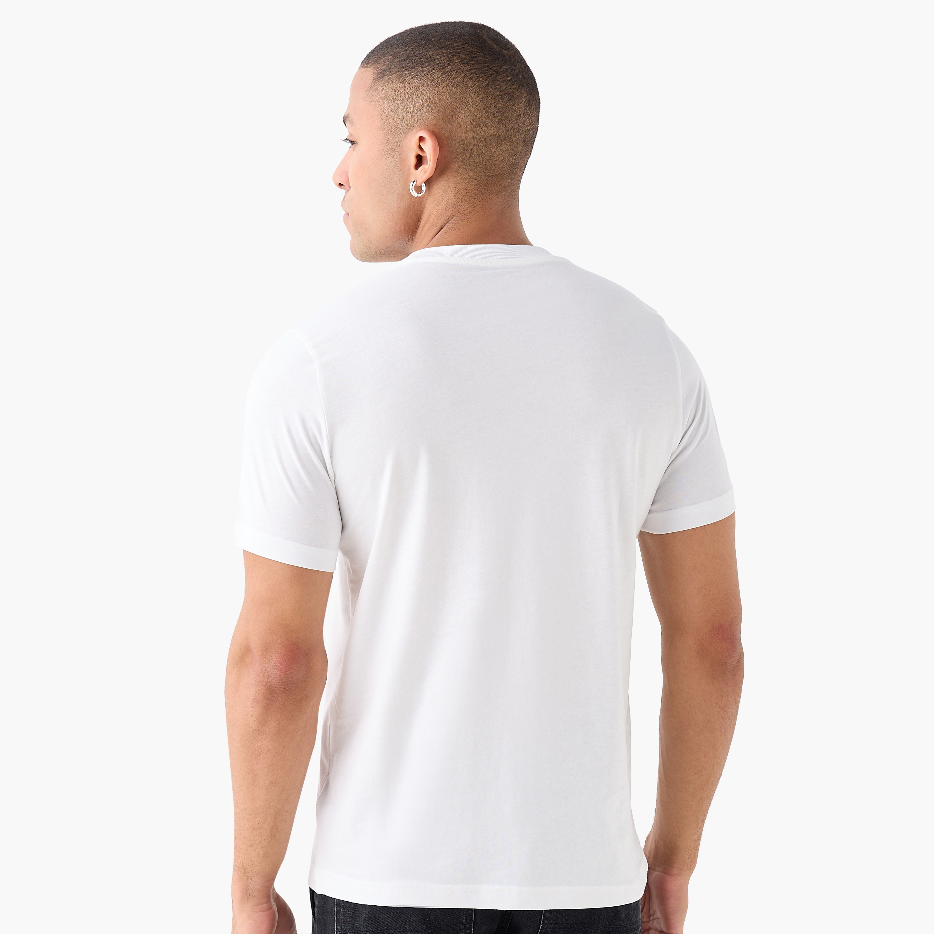 بوما - تيشيرت جرافيكس ملتيبل كات لوقو - للرجال 684826 | OE-men-clothing-sportswearandactivewear-tshirtsandpolos-image-5