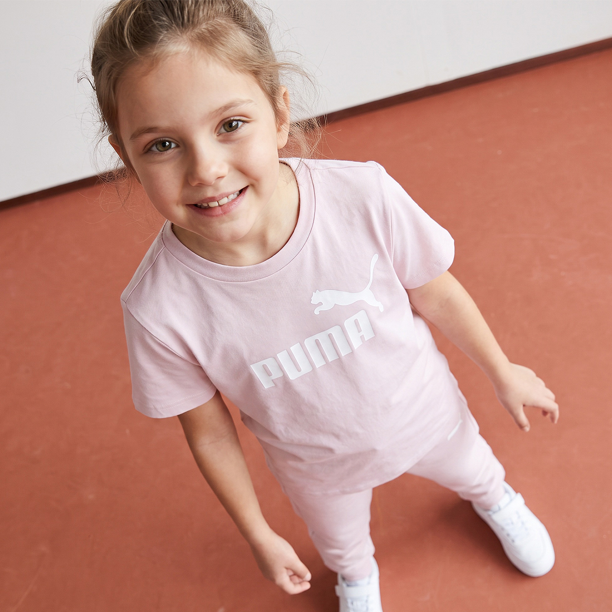 PUMA Crew Neck Short Sleeves T-Shirt with Logo Print-girls-clothing-tshirts-image-1
