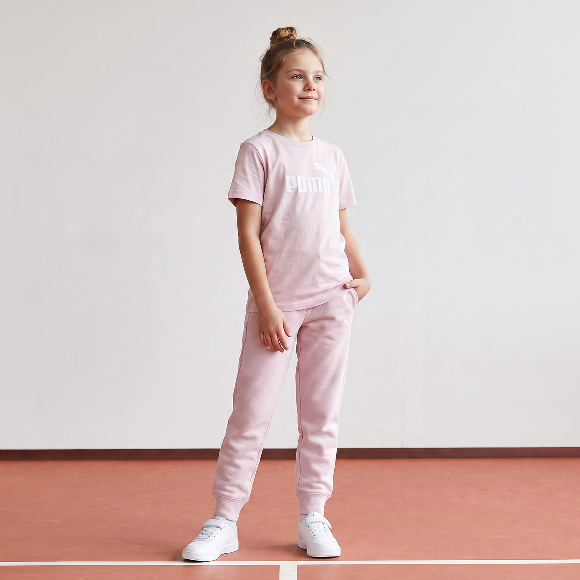 PUMA Crew Neck Short Sleeves T-Shirt with Logo Print-girls-clothing-tshirts-image-6