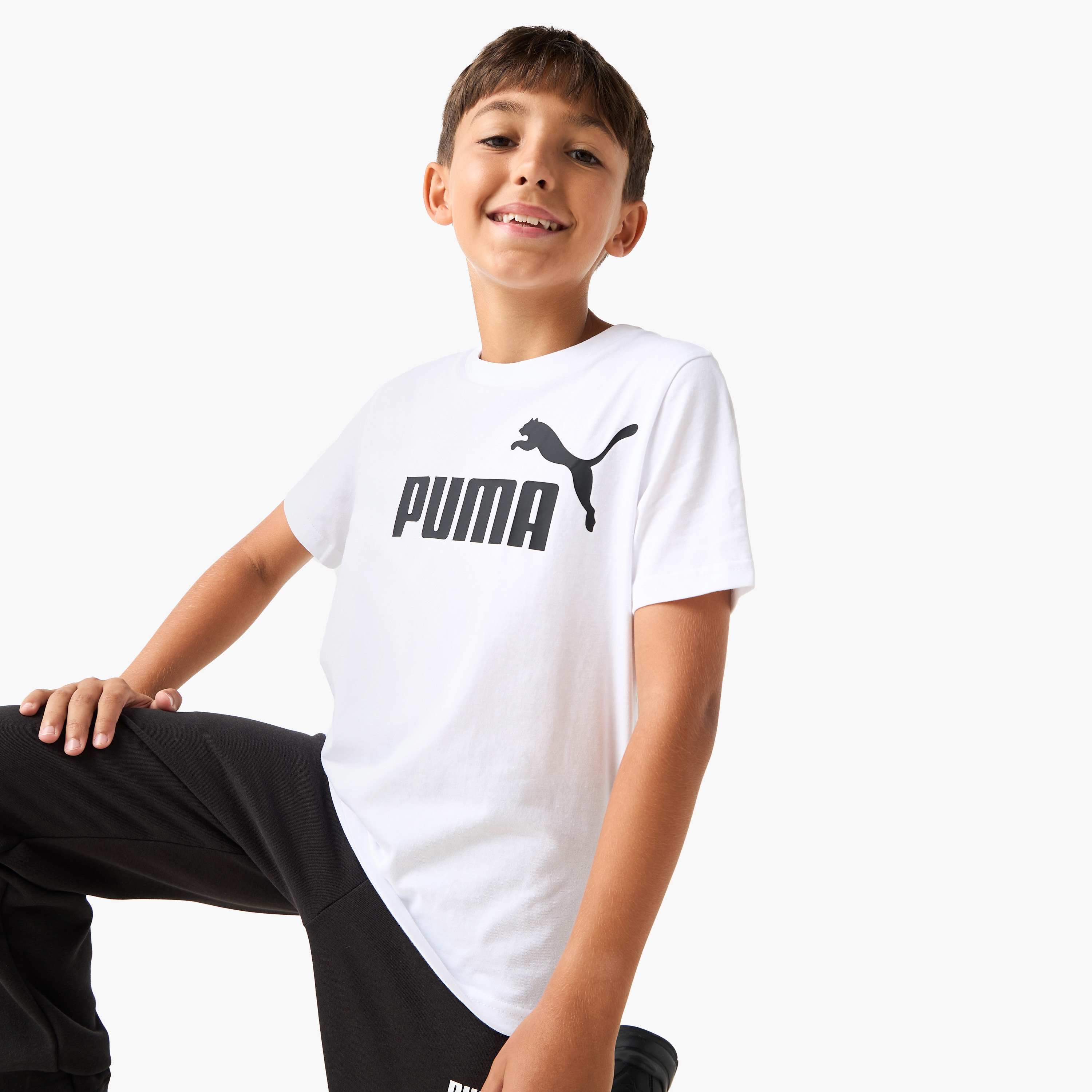 PUMA Logo Print T-shirt with Short Sleeves-sports-boys-clothing-tops-image-1