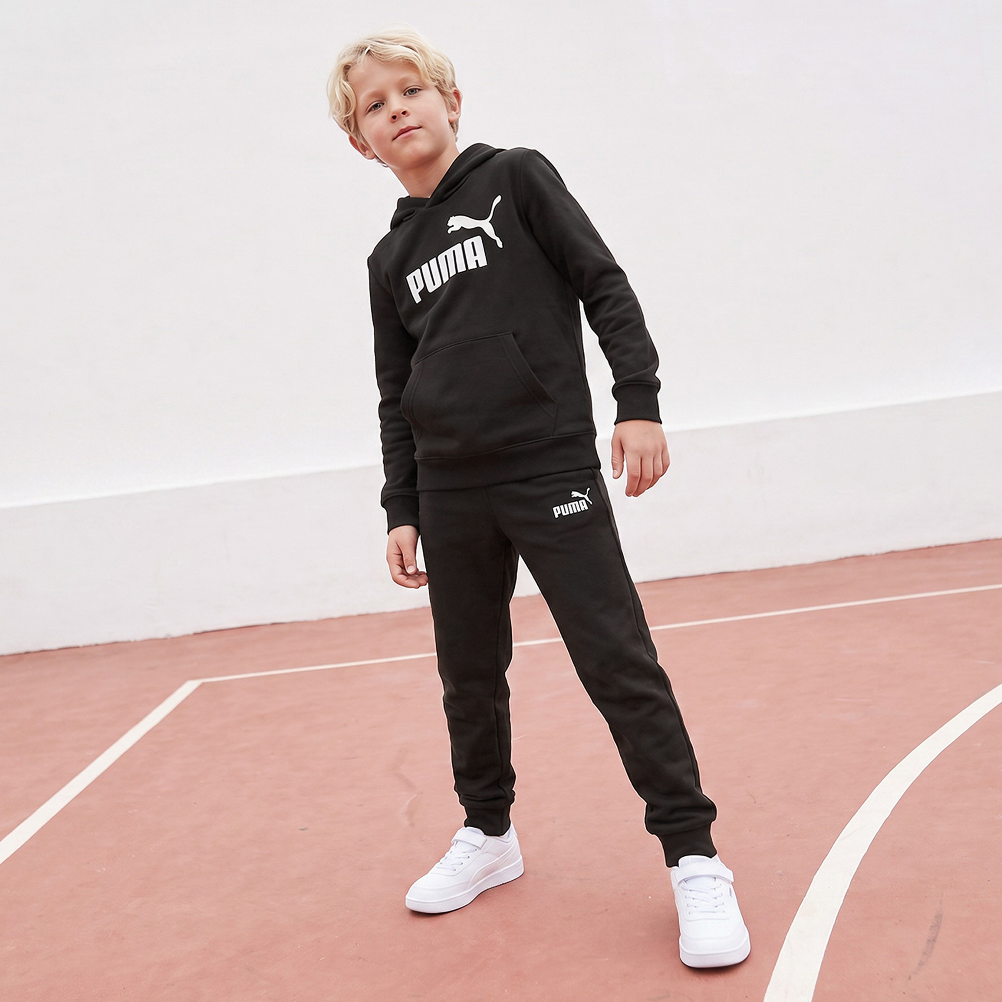 PUMA Hooded Sweatshirt with Logo Print-boys-clothing-winterwear-sweatshirts-image-2
