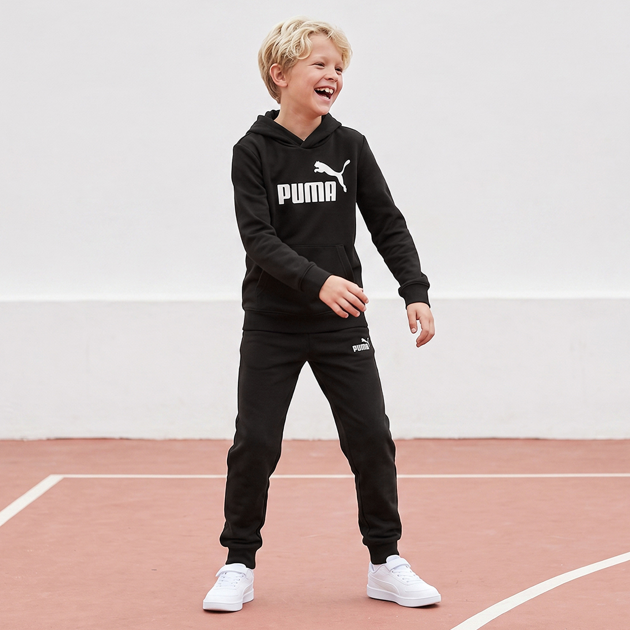 PUMA Hooded Sweatshirt with Logo Print-boys-clothing-winterwear-sweatshirts-image-5