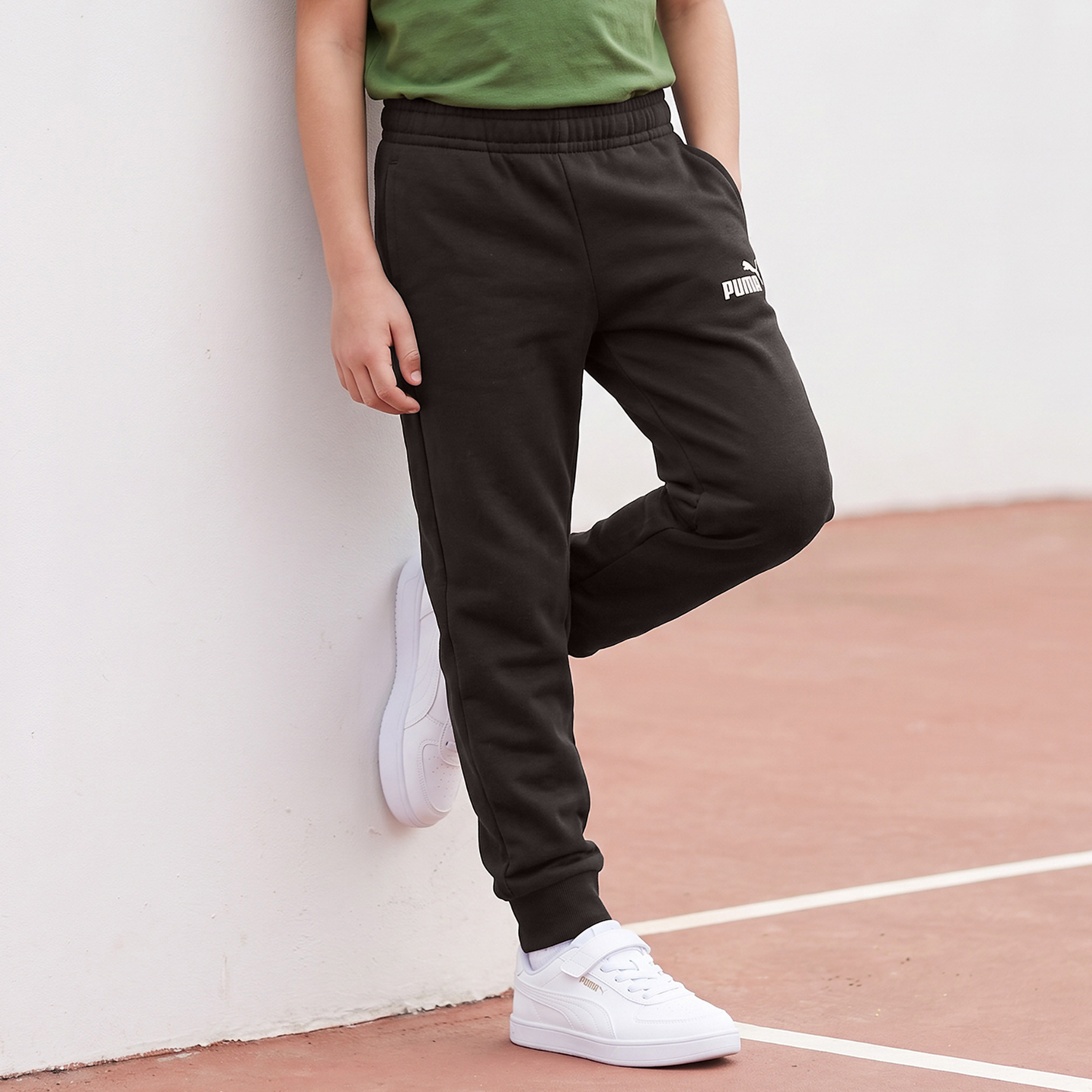 بنطلون رياضي بخصر مطاطي وطبعات شعار من بوما-boys-clothing-bottoms-joggersandtrackpants-image-1