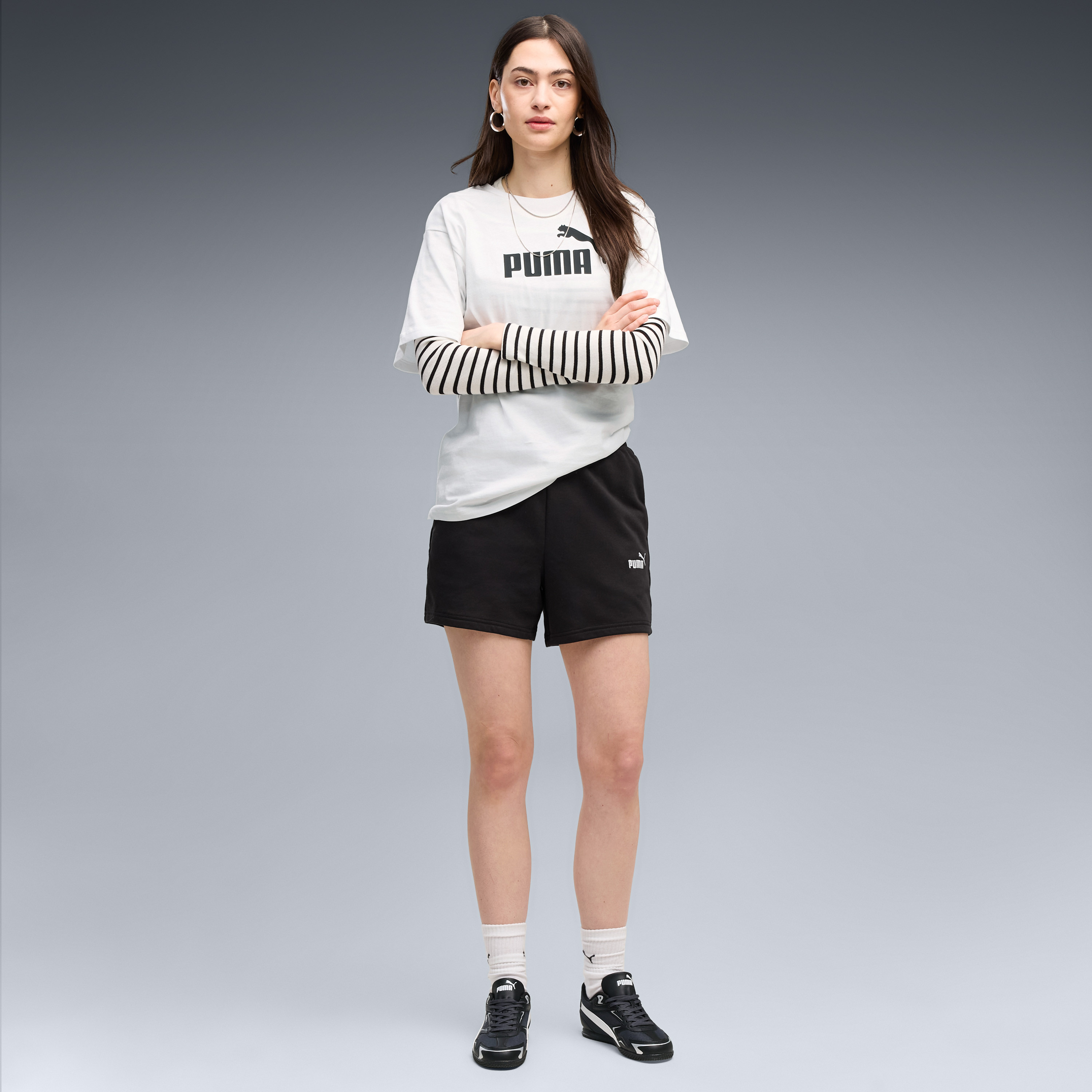 بوما - تيشيرت نسائي أساسي رقم 1 بشعار العلامة التجارية، ياقة دائرية مريحة-sports-women-clothing-tshirtsandvests-image-2