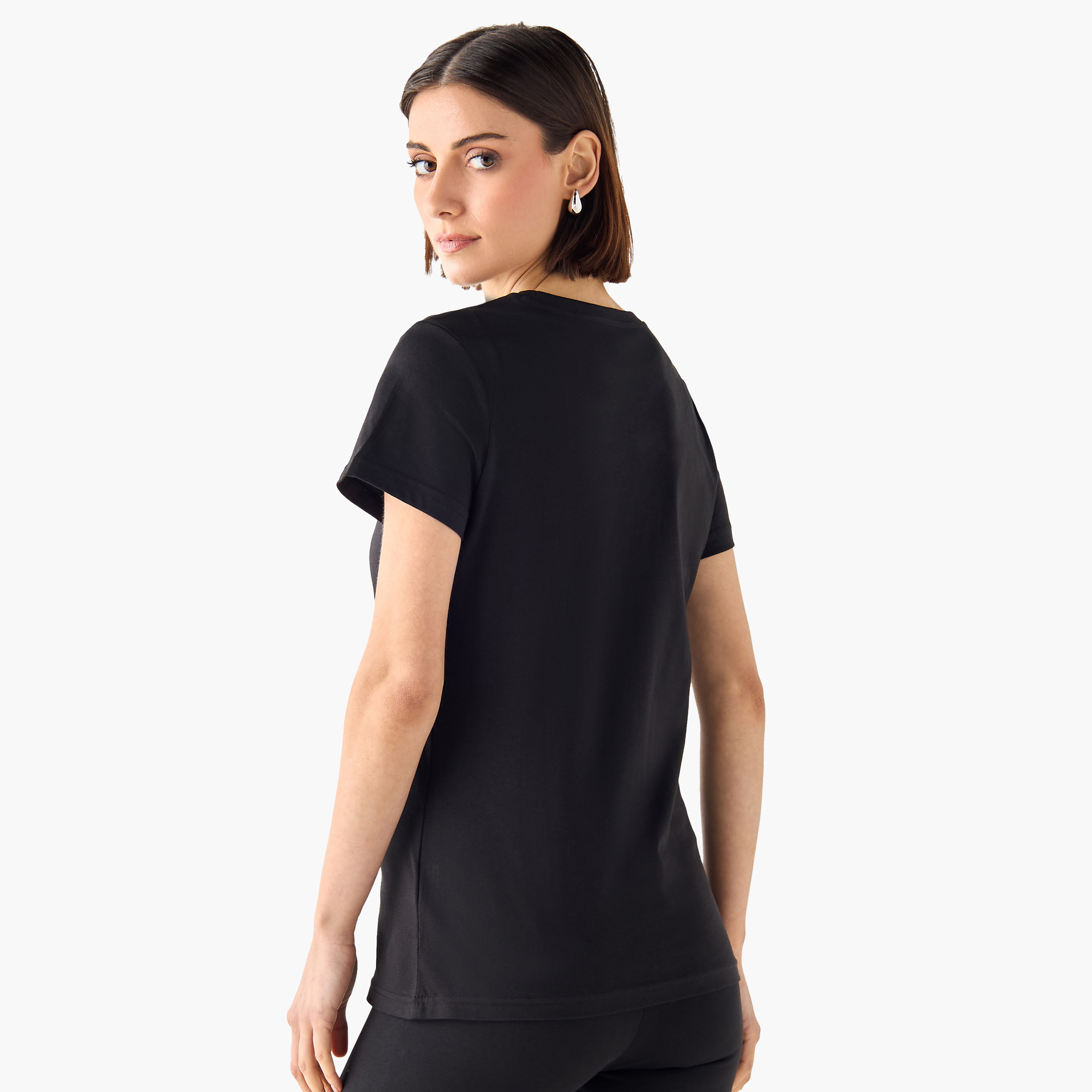 بوما - تيشيرت ايسينشال لوقو لاب - للنساء 684991 | OE-women-clothing-tshirts-image-3