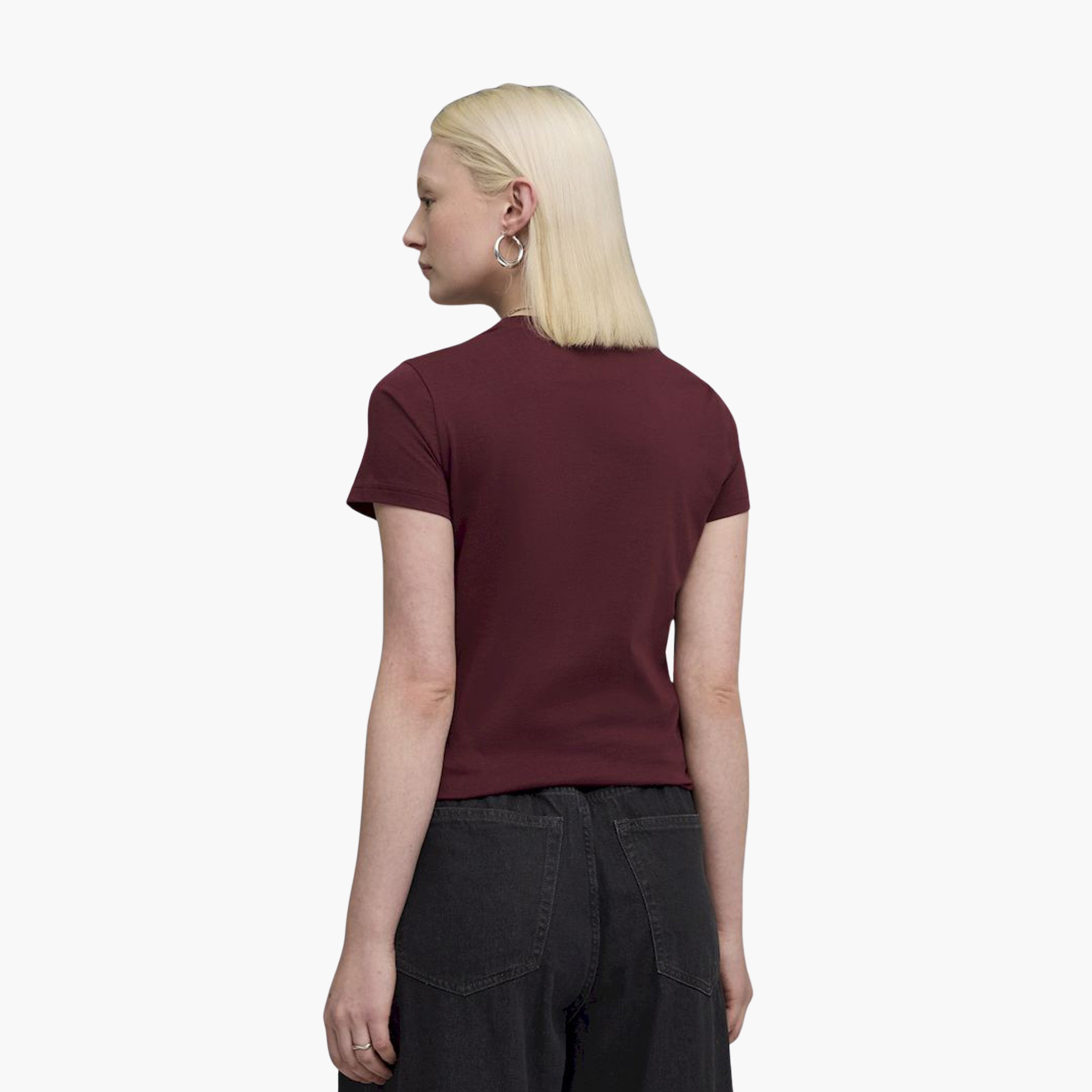 بوما - تيشيرت ايسينشال ميتاليك - للنساء 684995 | OE-women-clothing-tshirts-image-17