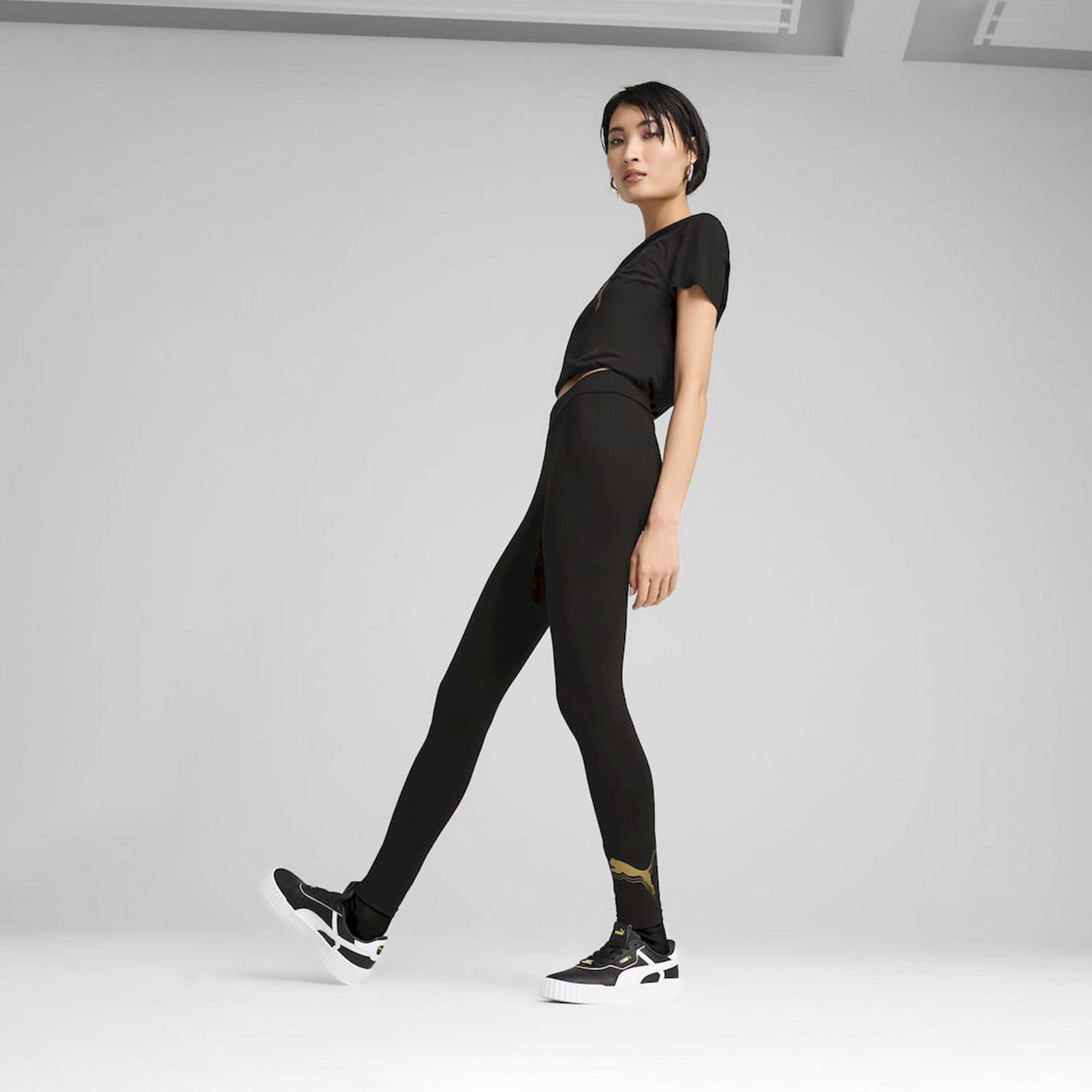 بوما- بنطال ليجنز معدني أساسي للنساء 685000 | OE-women-clothing-bottoms-leggings-image-2