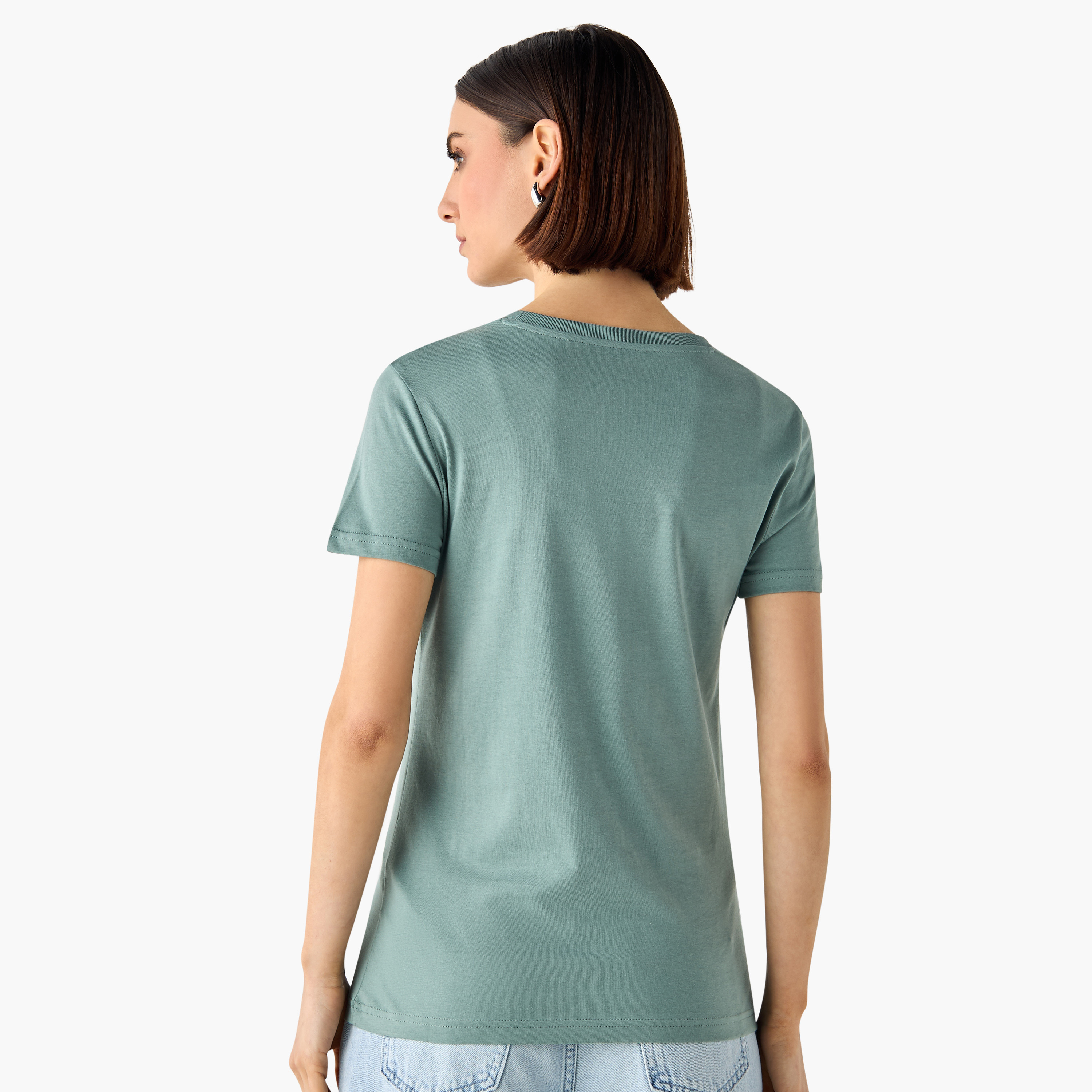 بوما - تيشيرت جرافيكس فلورال كات لوقو - للنساء 685081 | OE-women-clothing-tshirts-image-3