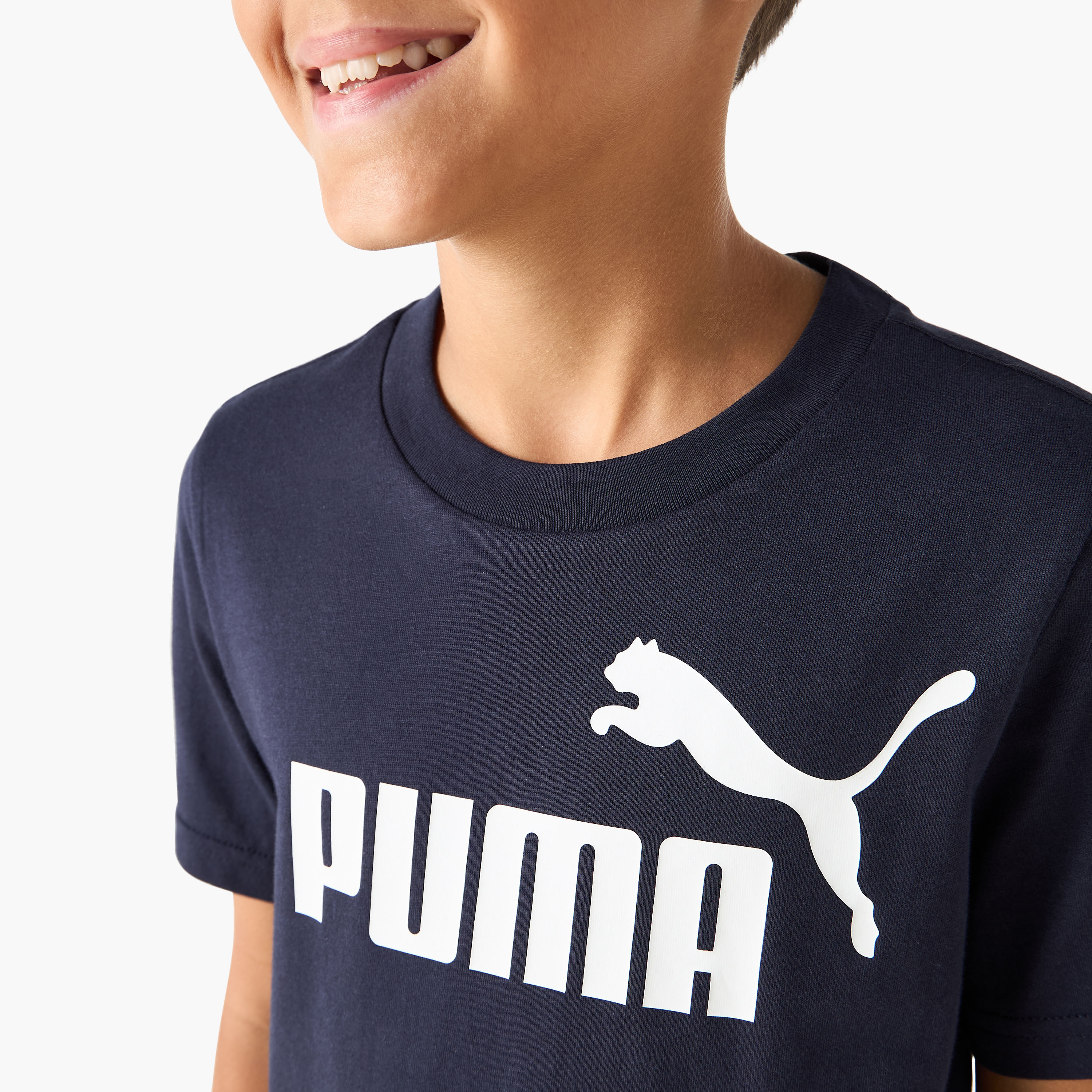 PUMA Logo Print T-shirt with Crew Neck and Short Sleeves-boys-clothing-sportswear-tops-image-4
