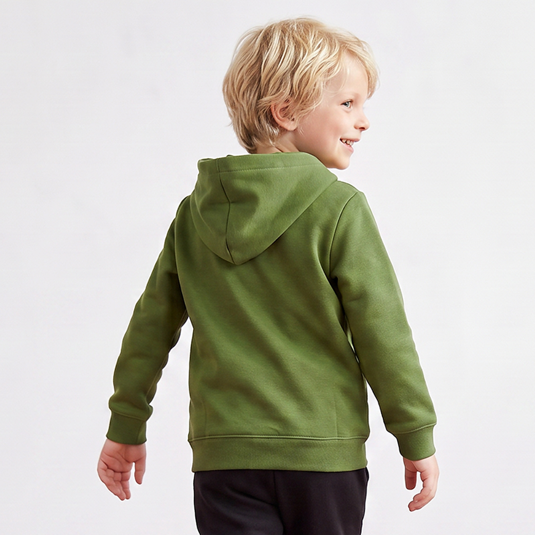 PUMA Logo Print Hooded Sweatshirt with Long Sleeves-sports-boys-clothing-tops-image-3