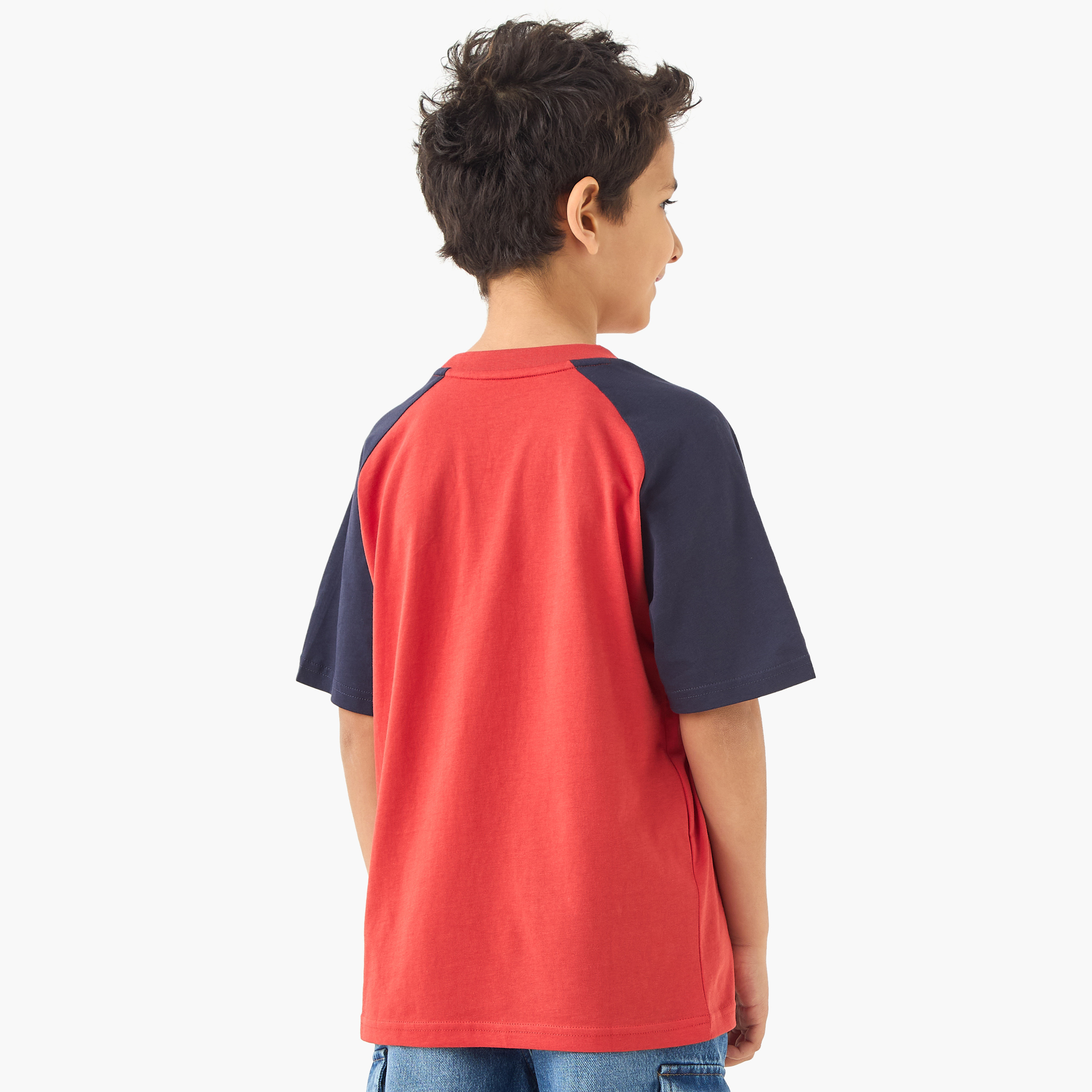 PUMA Colourblock T-shirt with Raglan Sleeves-boys-clothing-sportswear-tops-image-3