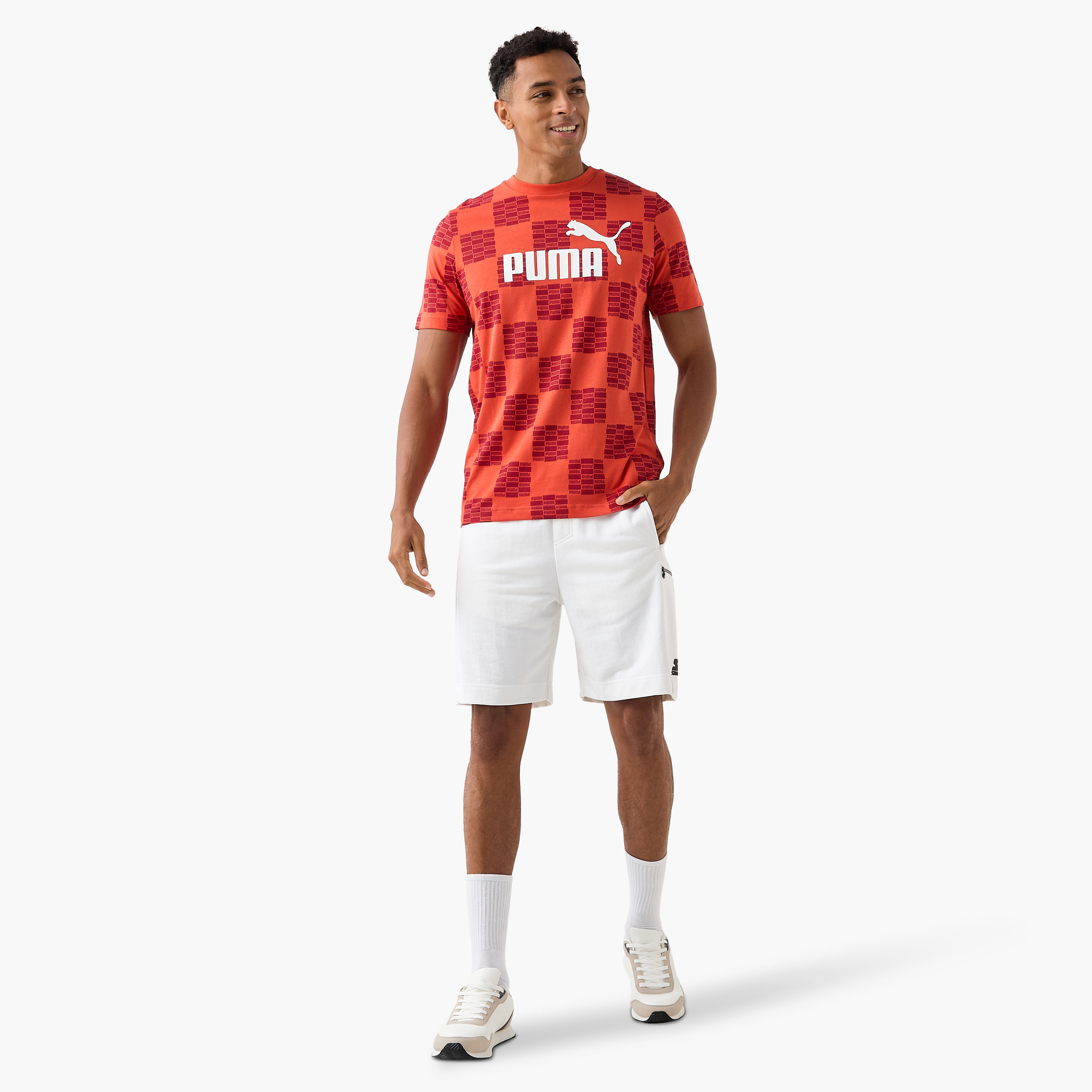 Puma Men's United Print Tee 686415 | OE-men-clothing-sportswearandactivewear-tshirtsandpolos-image-2