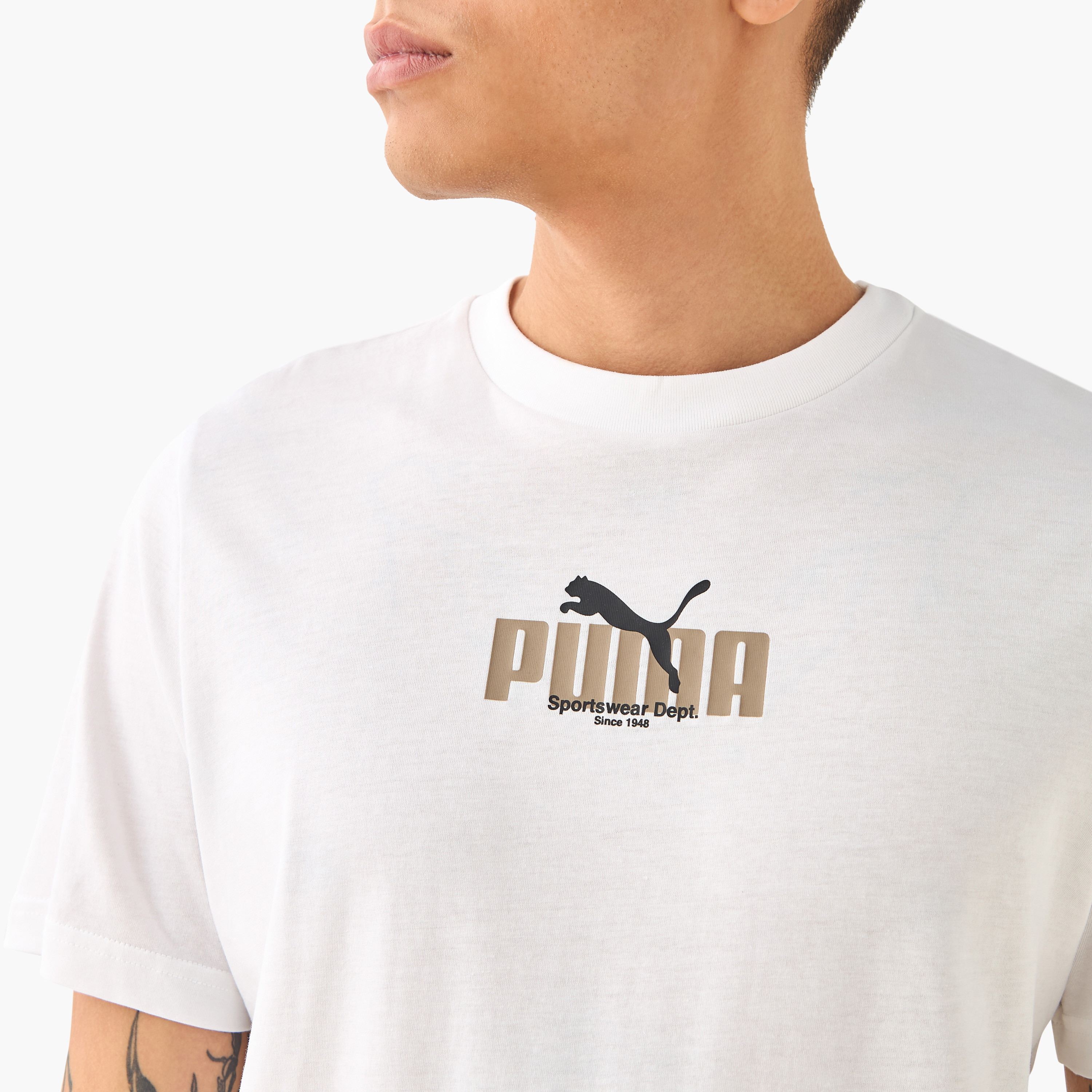 Puma Men's Graphic Wording Tee 688032 | OE-men-clothing-sportswearandactivewear-tshirtsandpolos-image-4