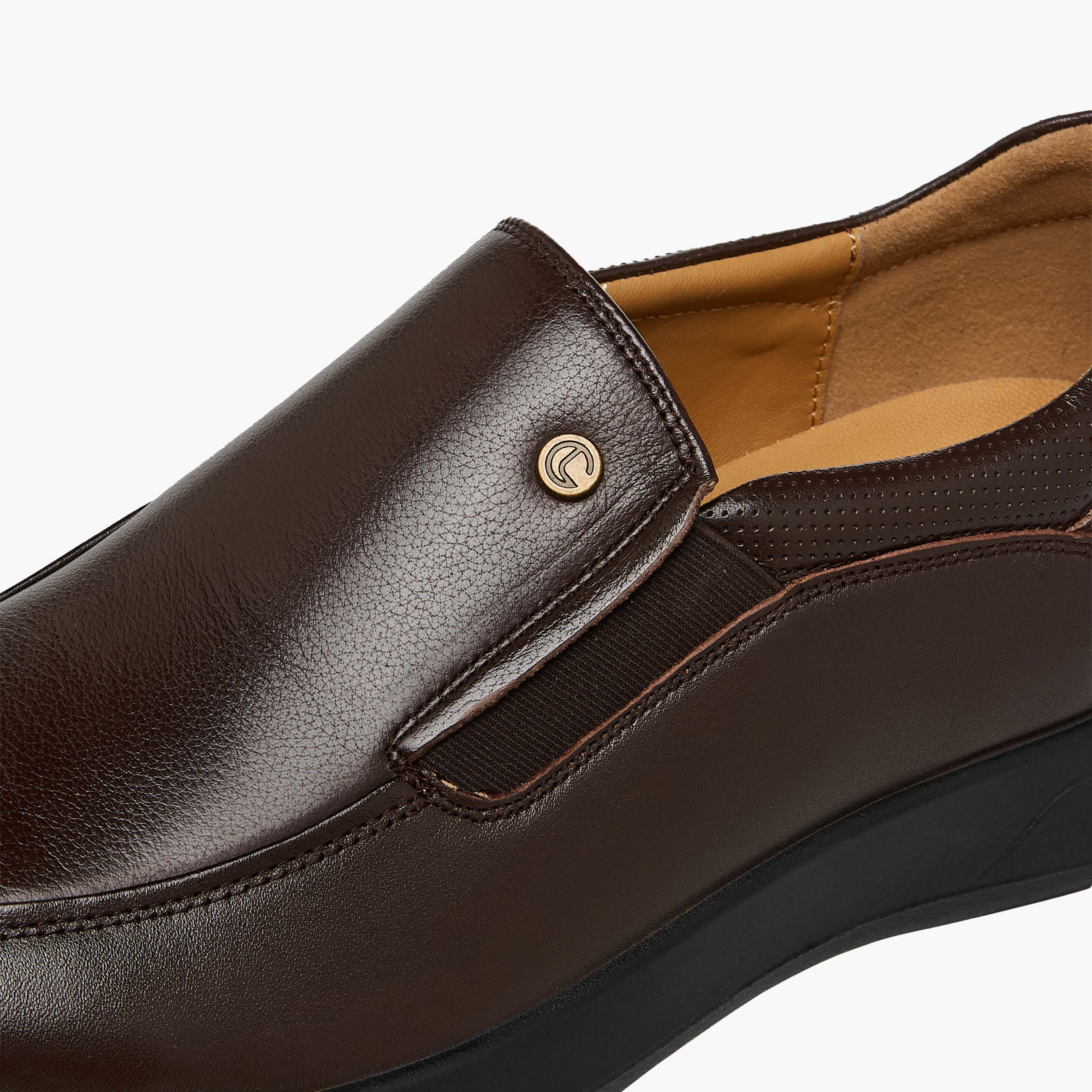 Le Confort Men Solid Slip-On Leather Loafers-men-shoes-formalshoes-image-4