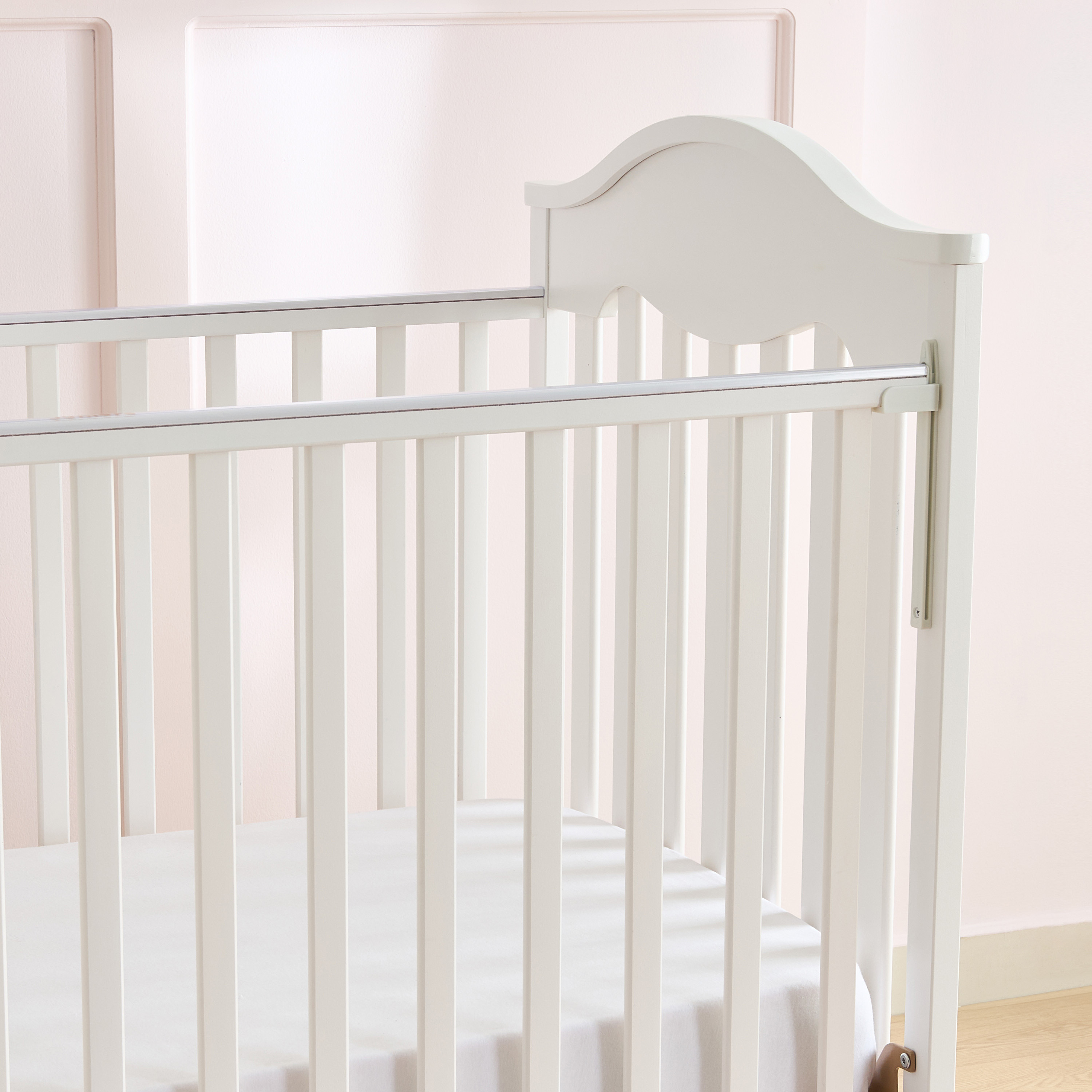 Juniors Charlotte Portable Crib with Darcy Changing Table and Universal Wardrobe -Baby Furniture Set-baby-nursery-furniture-cribsandbeds-babycribs-image-4