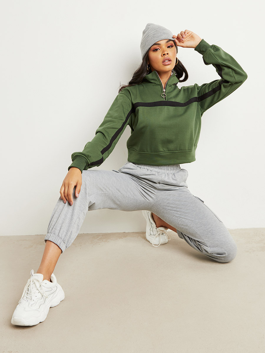 Styli Funnel Neck Zip Closure Crop Sweatshirt with Contrast Striped-women-clothing-hoodiesandsweatshirts-sweatshirts-image-3