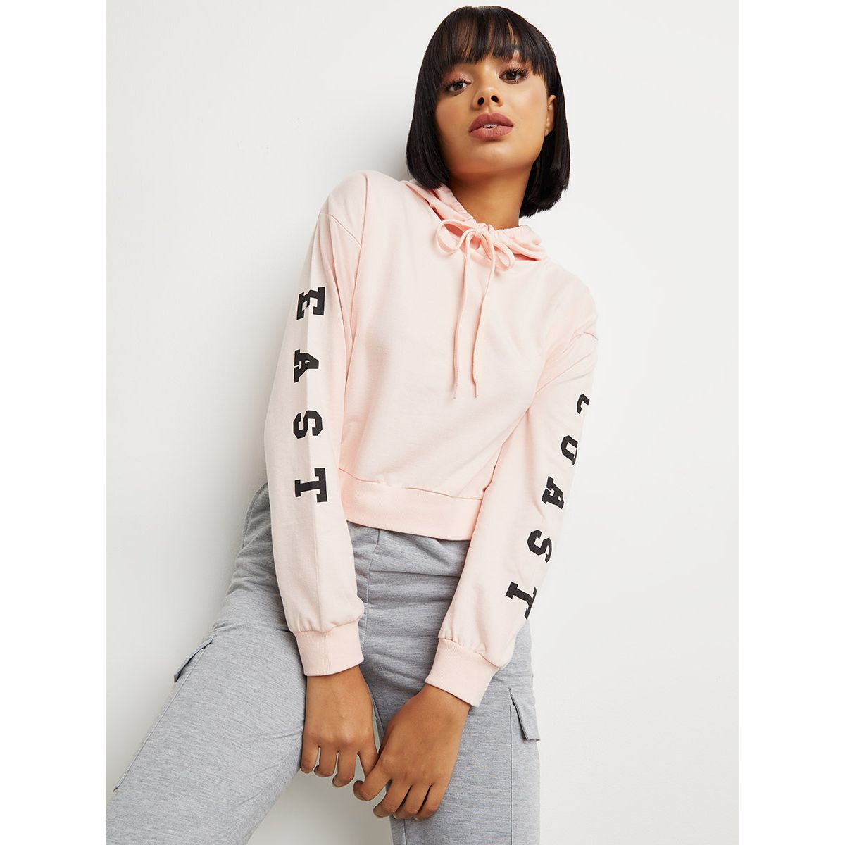 هودي مطبوع بأكمام طويلة من ستايلي-women-clothing-hoodiesandsweatshirts-hoodies-image-1
