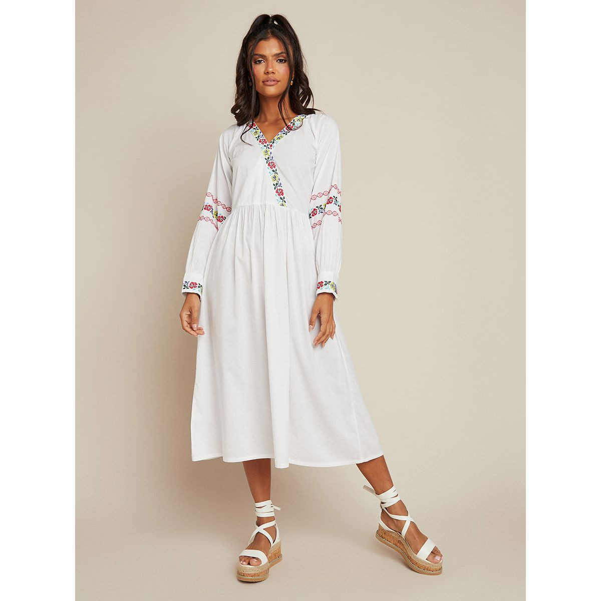 فستان ميدي قطن مزين بتطريزات من ستايلي-women-clothing-dresses-image-1