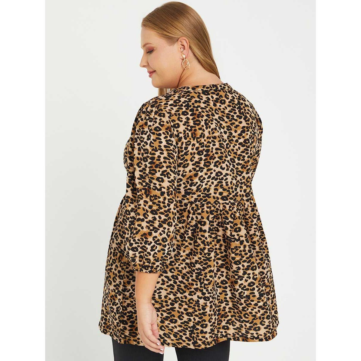 بلوزة بيبلوم بياقة دائرية من ستايلي-women-clothing-shirtsandblouses-blouses-image-4