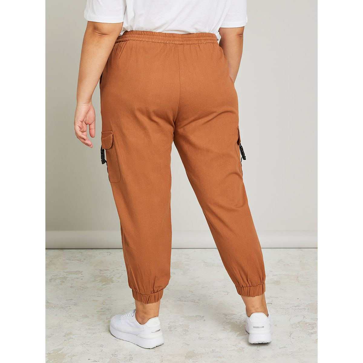 Styli Plus High Waist Cargo Jogger with Drawstring Closure-women-clothing-bottoms-joggers-image-5