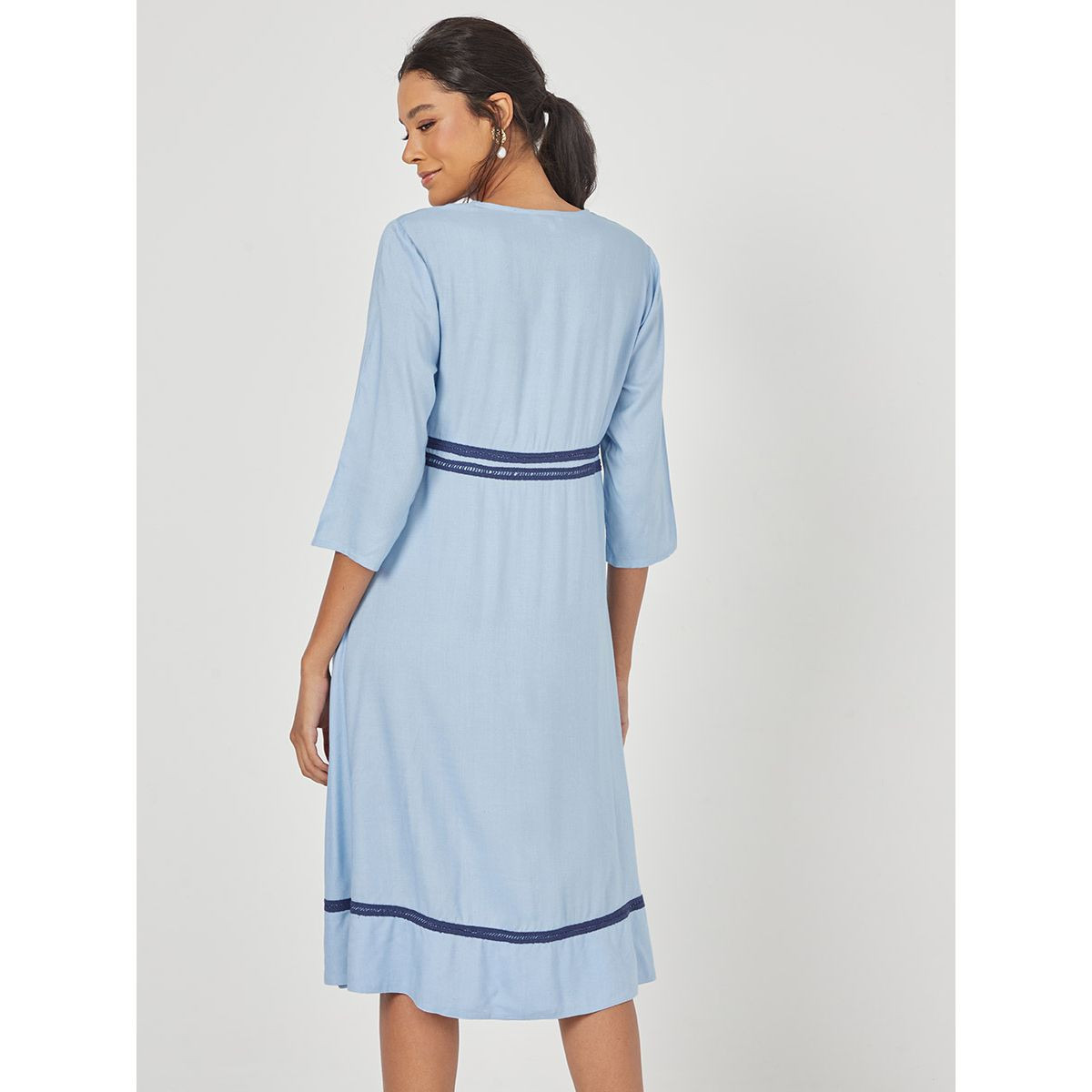 فستان ميدي مزين بأربطة-women-clothing-dresses-image-4