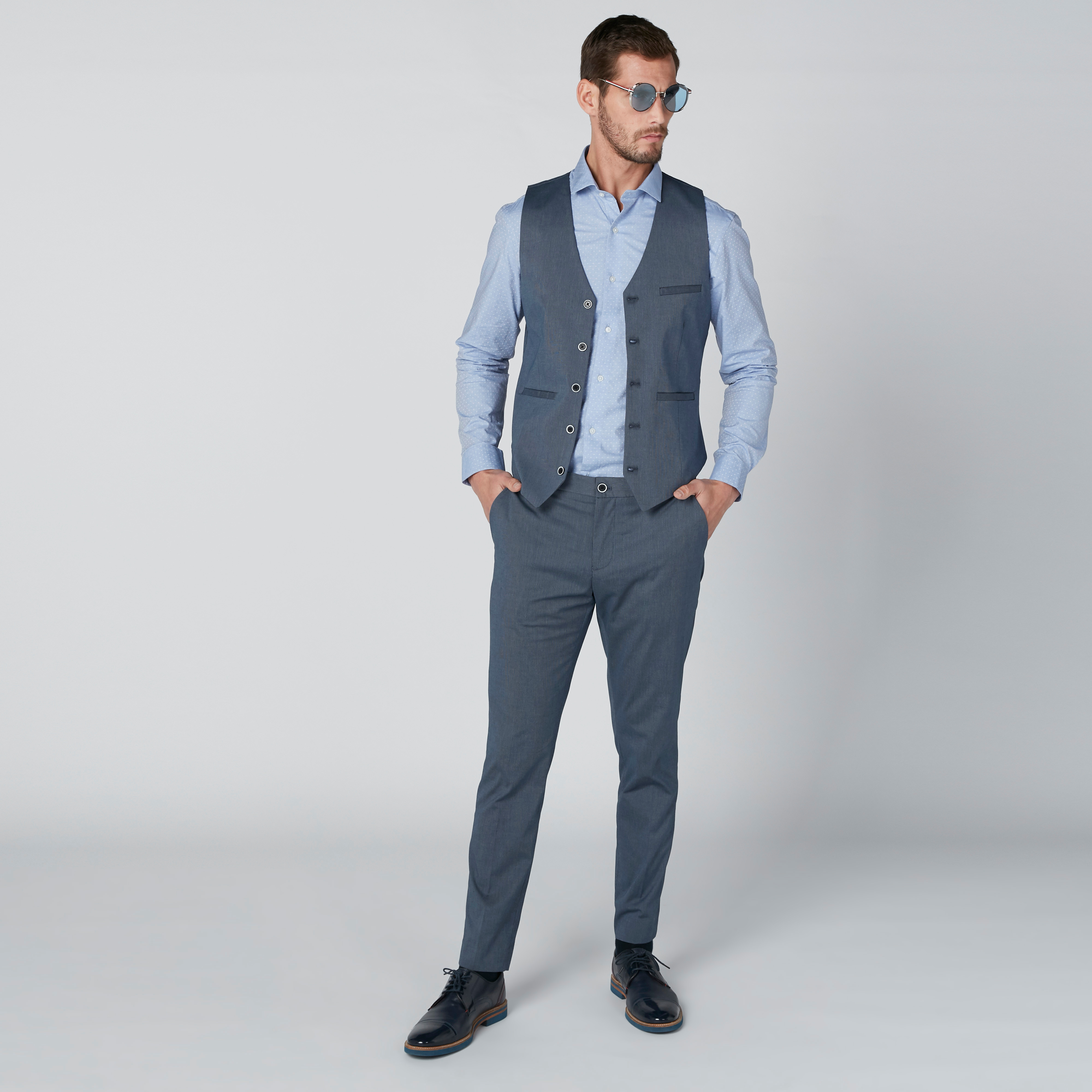 بنطال بجيوب وخصر مرن-men-clothing-bottoms-trousersandchinos-trousers-image-1