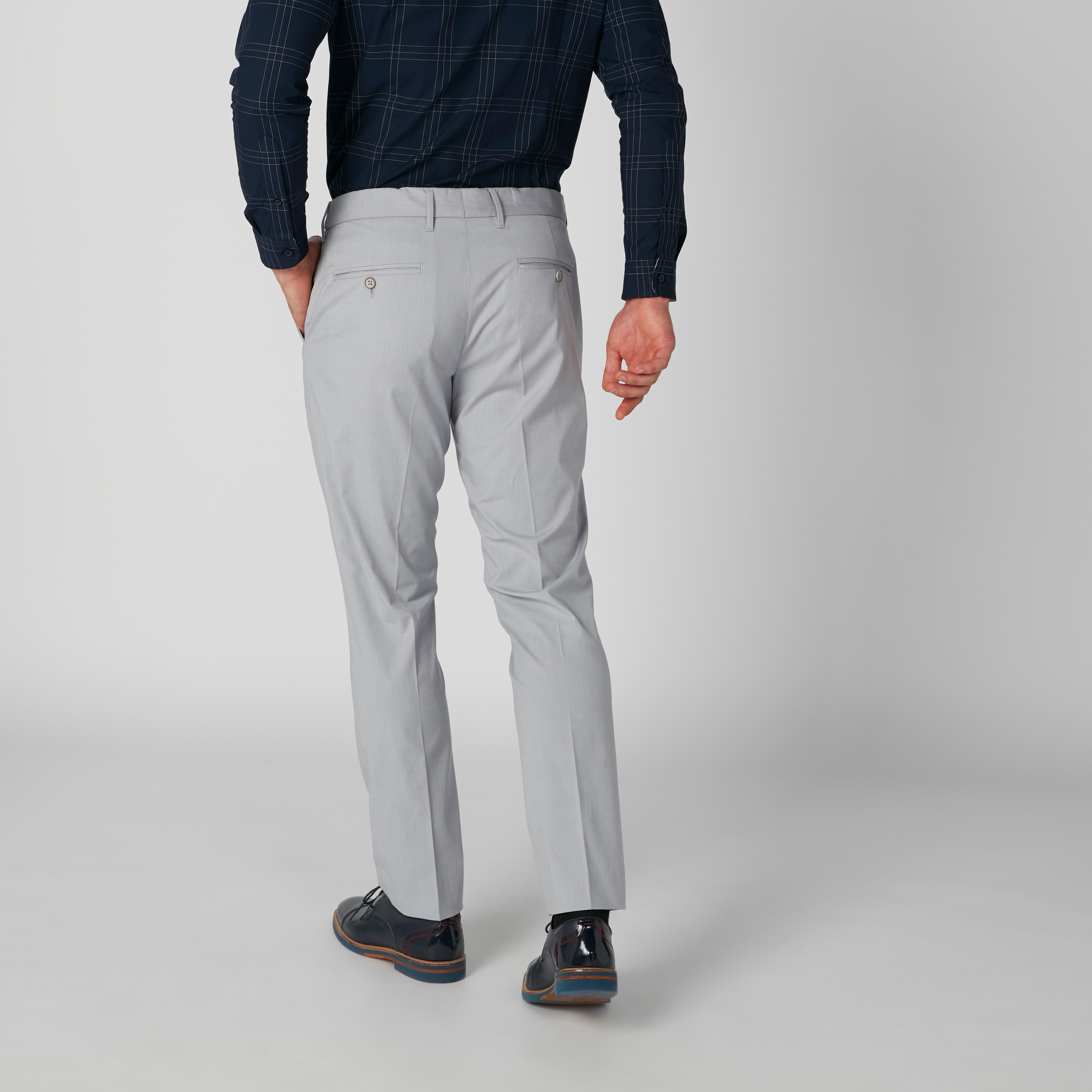 بنطال بجيوب وخصر مرن-men-clothing-bottoms-trousersandchinos-trousers-image-2