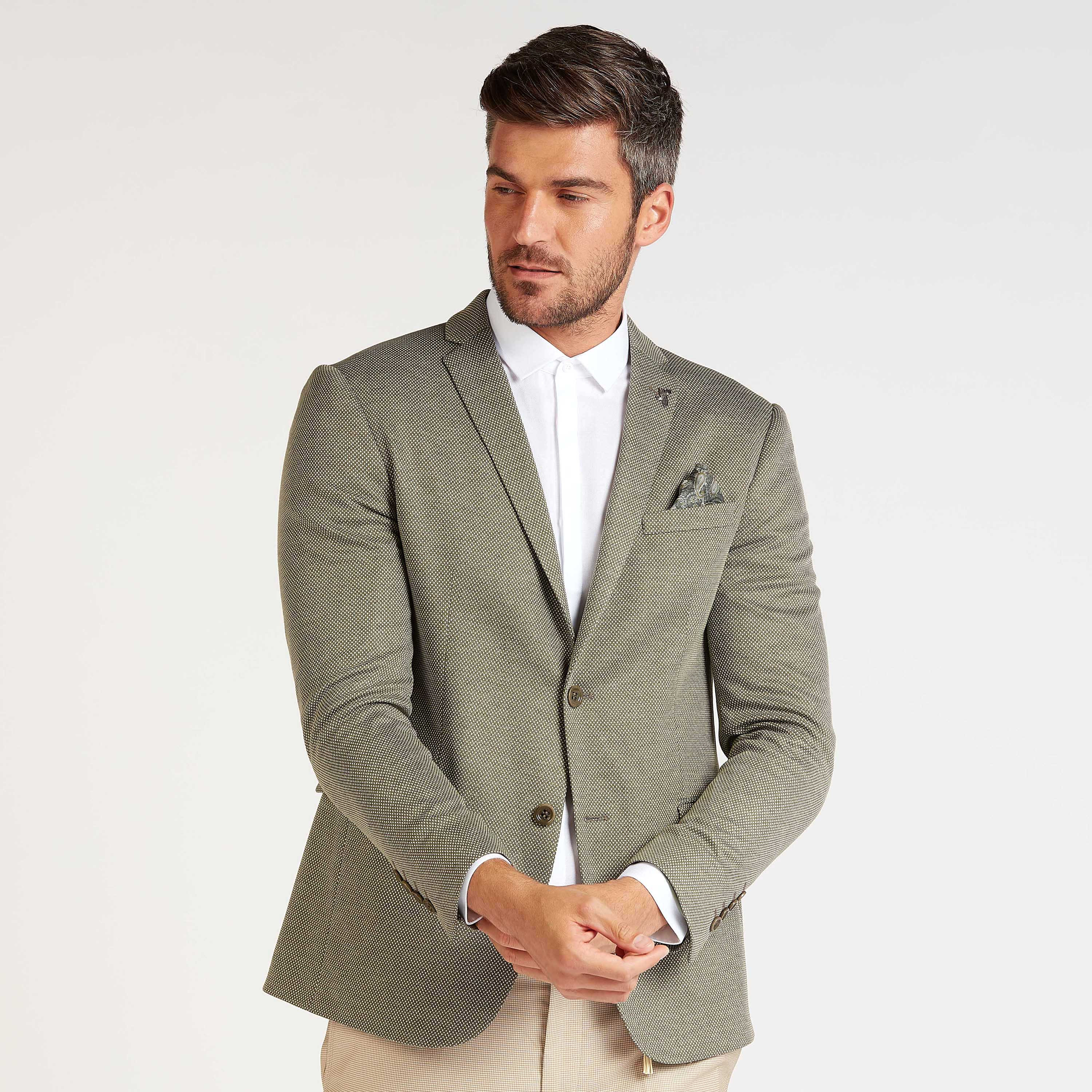 جاكيت رسمي سكيني بارز الملمس بأكمام طويلة وياقة مطويّة-men-clothing-jacketsandblazers-blazers-image-1