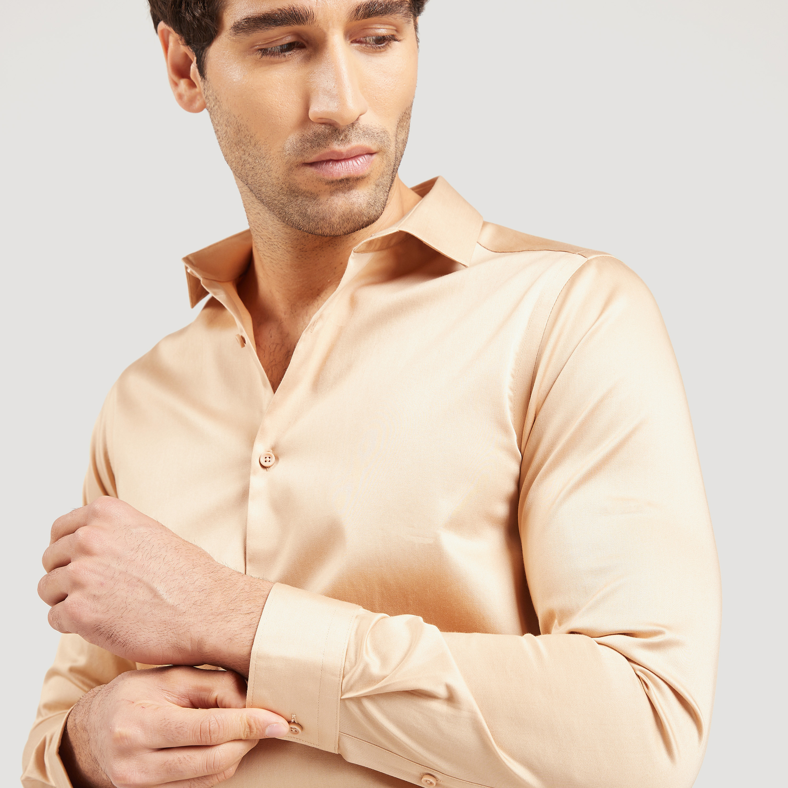 قميص رسمي سادة بأكمام طويلة وزر إغلاق-men-clothing-shirts-image-8