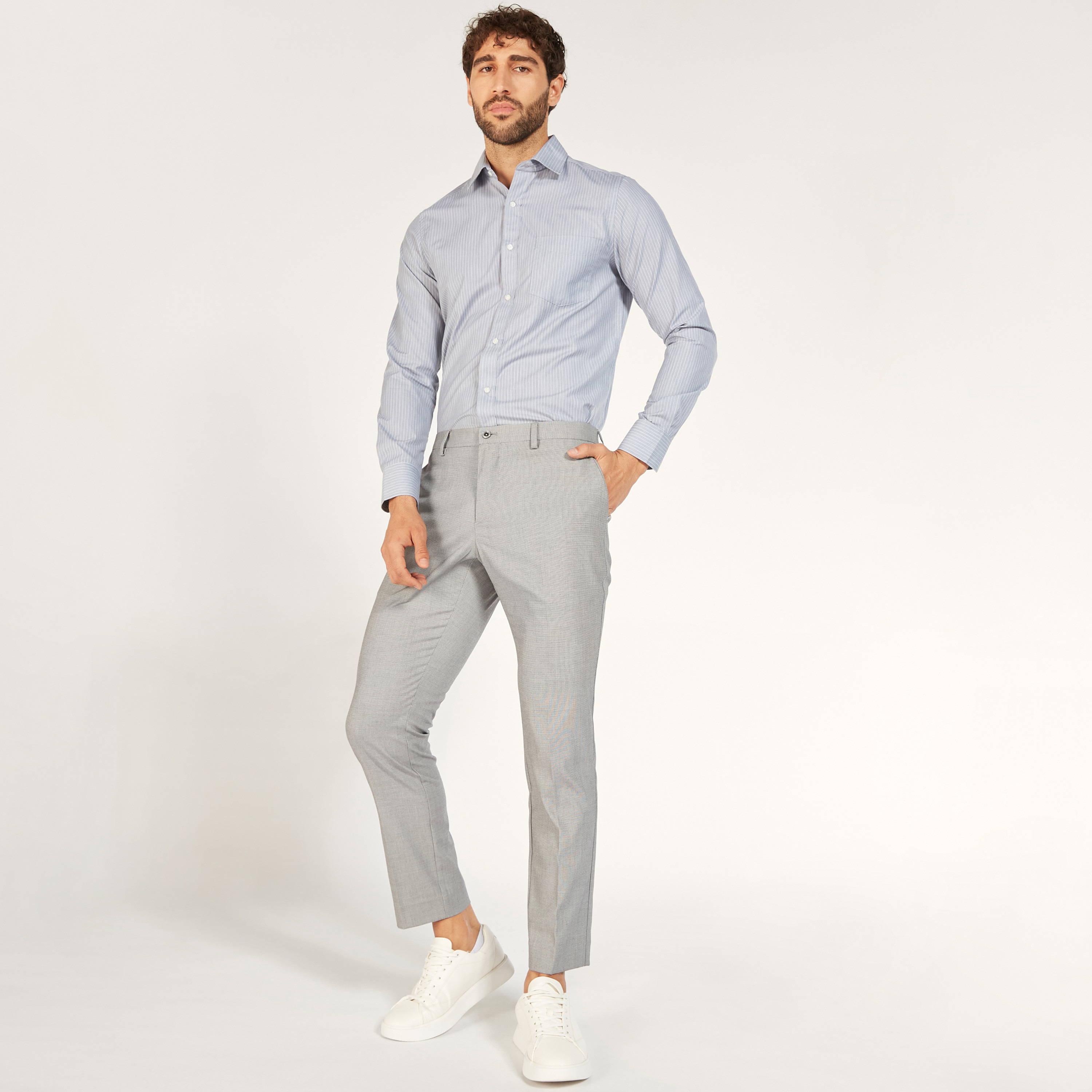 قميص مقلّم بأكمام طويلة وجيب خارجي-men-clothing-shirts-image-8