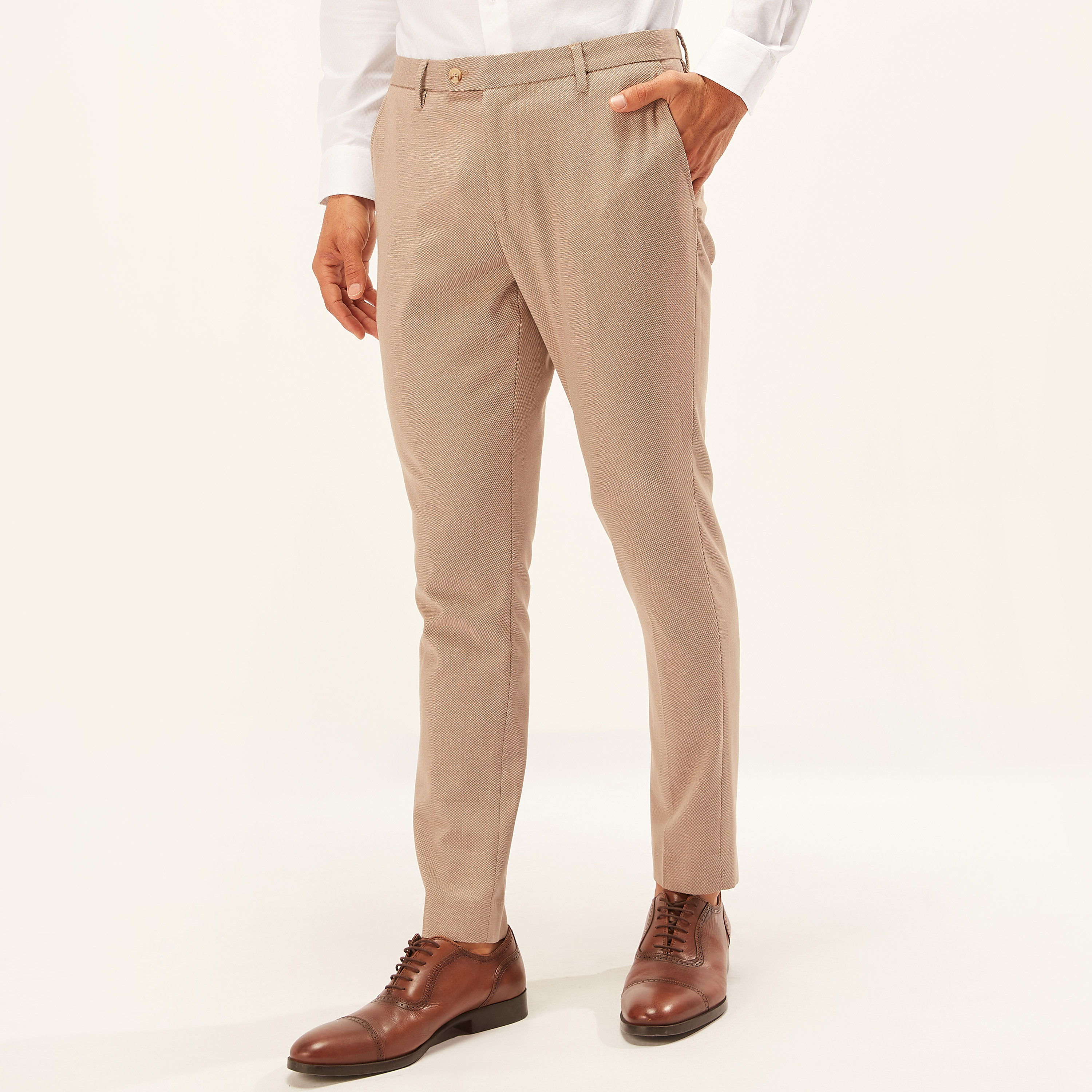 بنطلون رسمي سادة بزر إغلاق وجيوب-men-clothing-bottoms-trousersandchinos-trousers-image-5