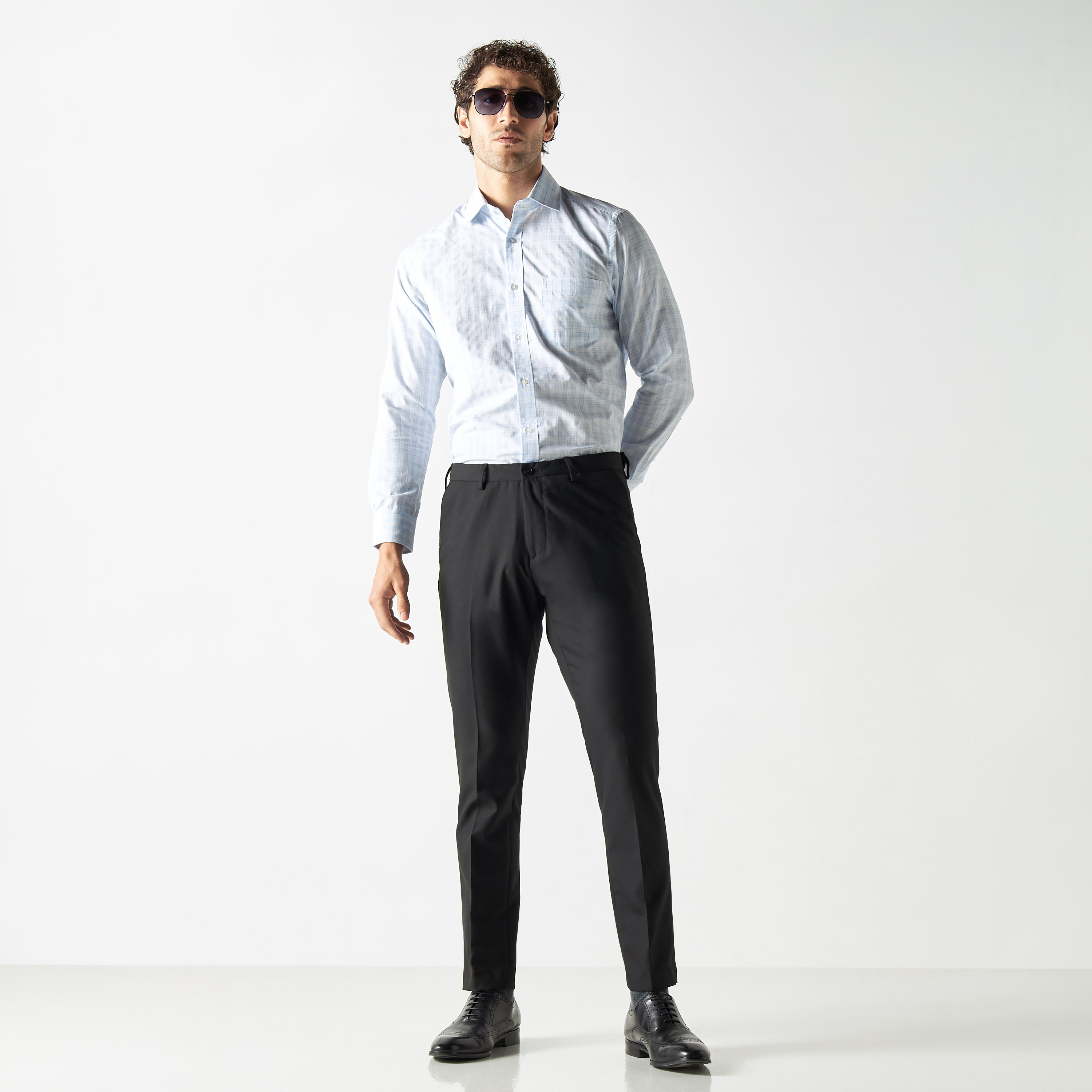 Regular Fit Solid Trousers with Button Closure and Pockets-men-clothing-bottoms-trousersandchinos-trousers-image-2