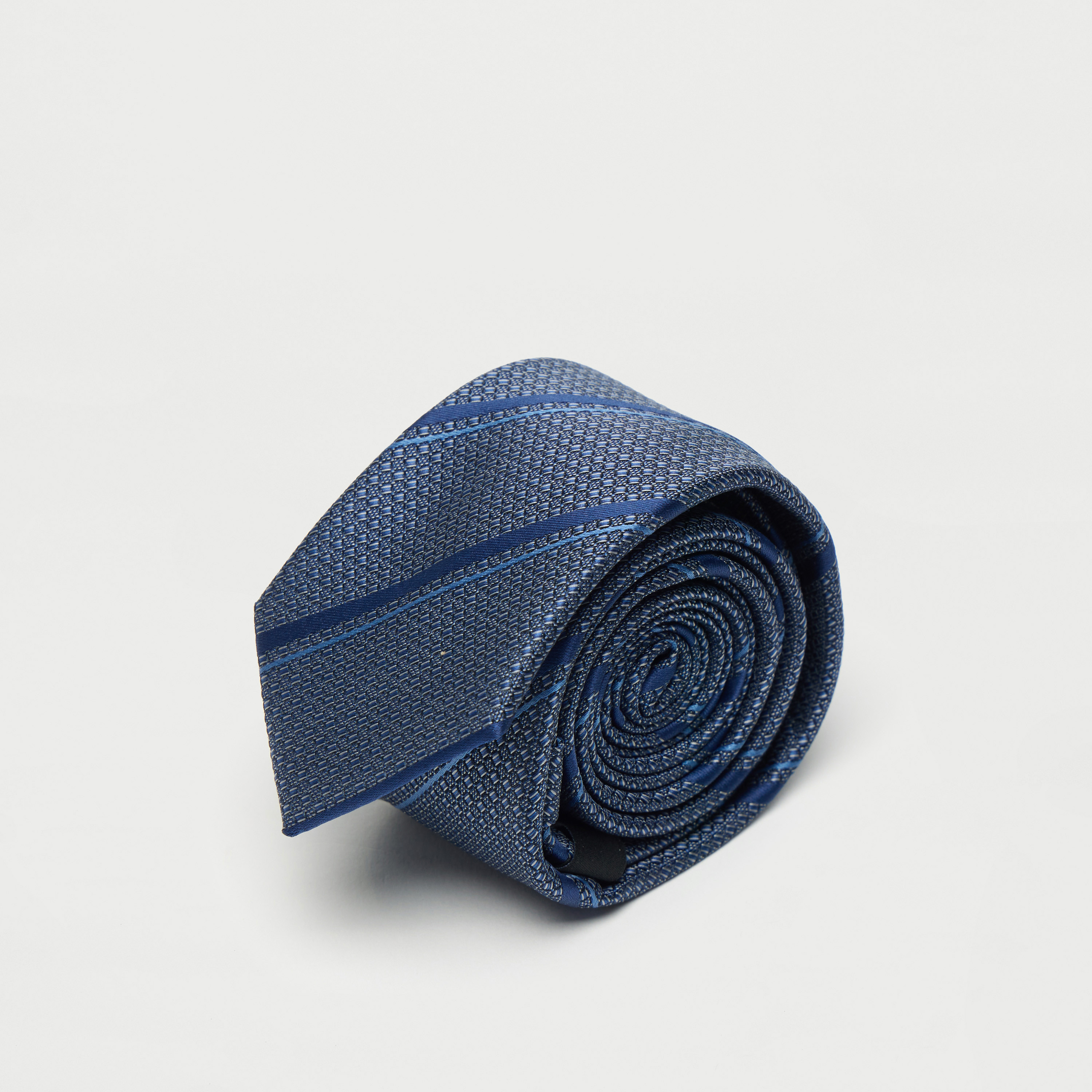 Textured Formal Tie with Keeper Loop-men-tiesandcufflinks-pocketsquares-image-2