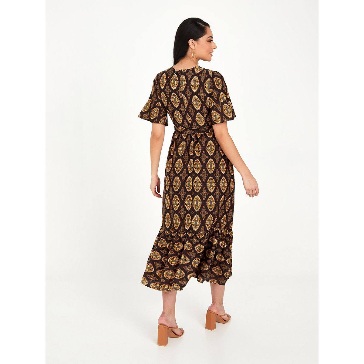 Styli Short Sleeves Abstract Print A-Line Midi Dress-women-clothing-dresses-image-4