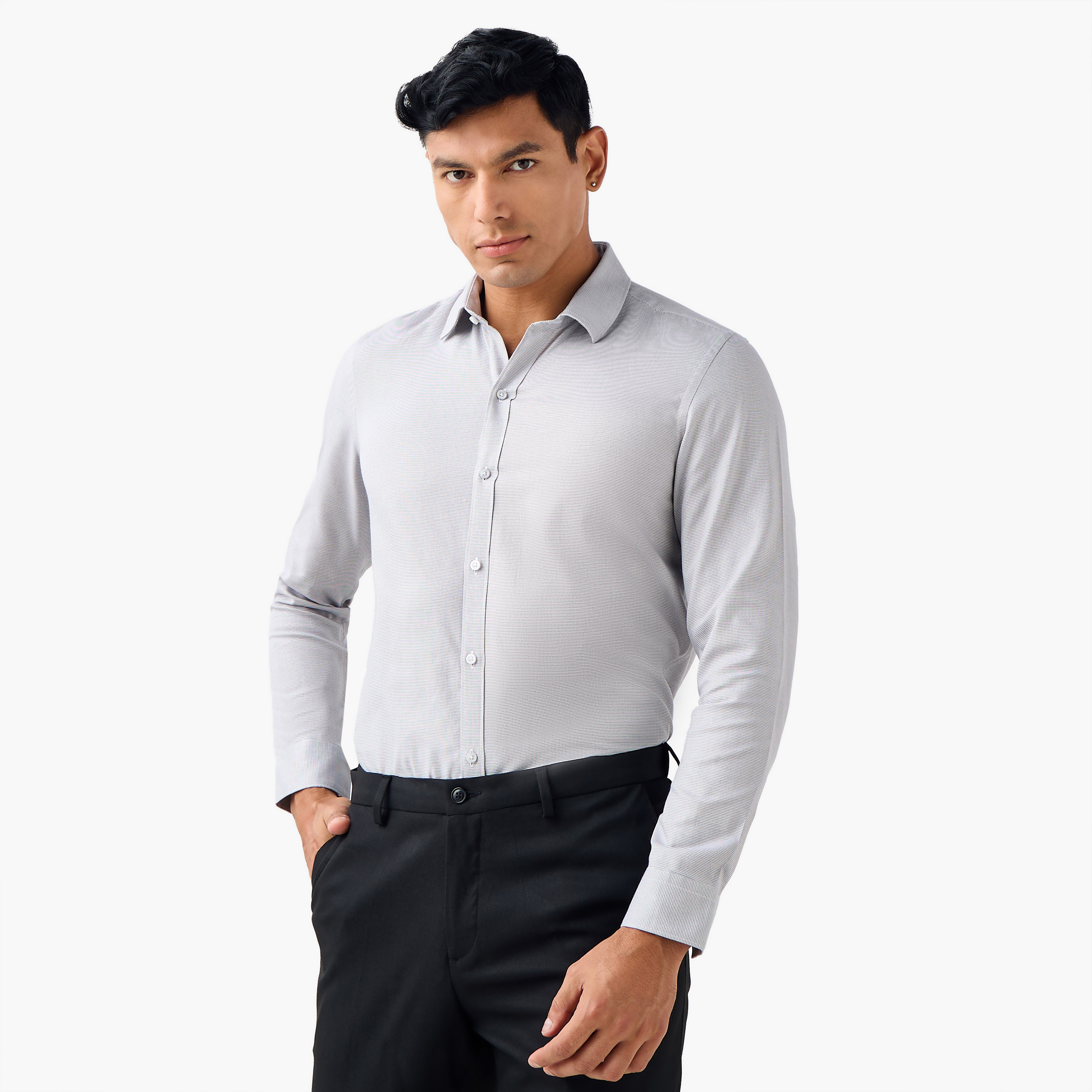 قميص بارز الملمس بقصّة عادية وياقة عادية-men-clothing-shirts-image-1