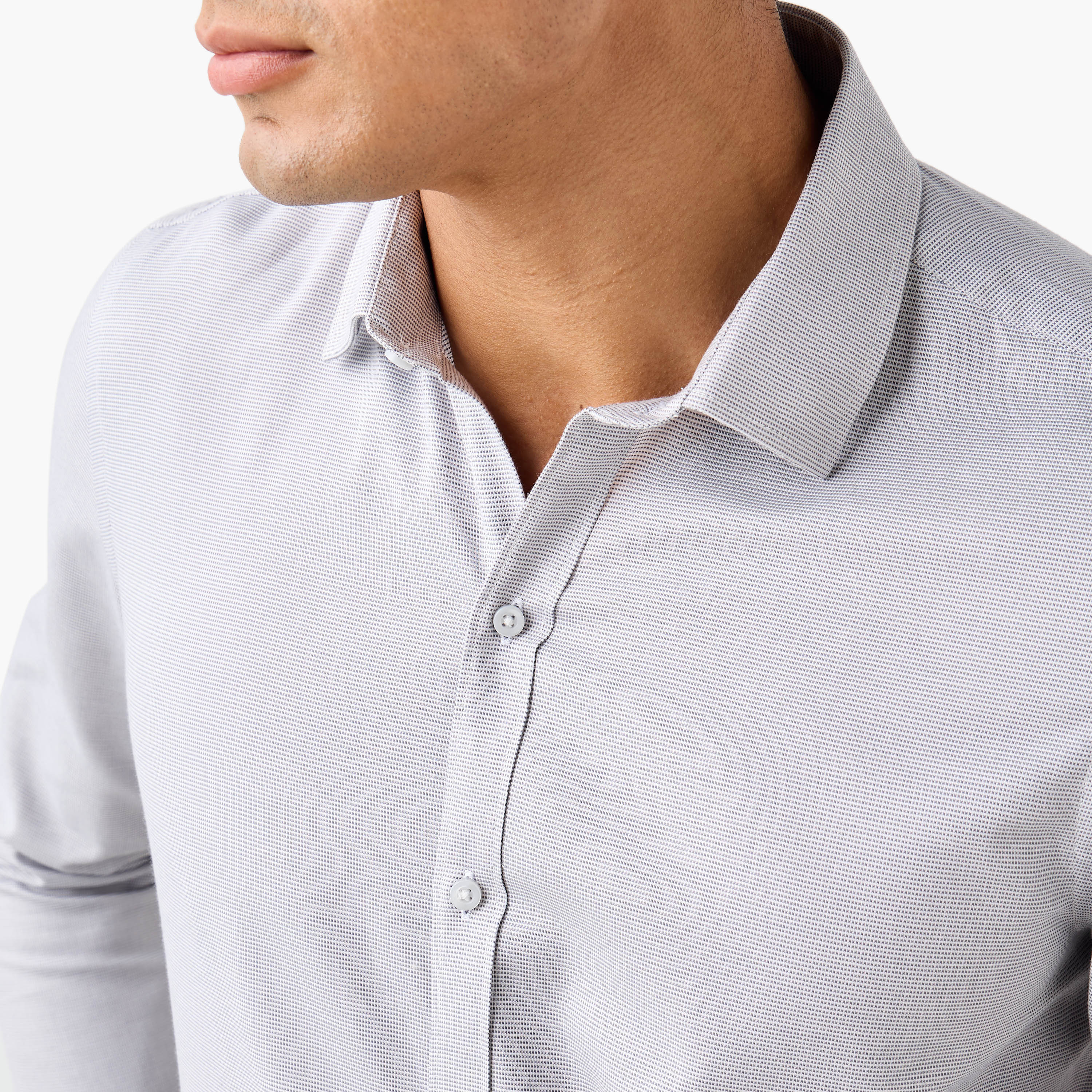 قميص بارز الملمس بقصّة عادية وياقة عادية-men-clothing-shirts-image-4