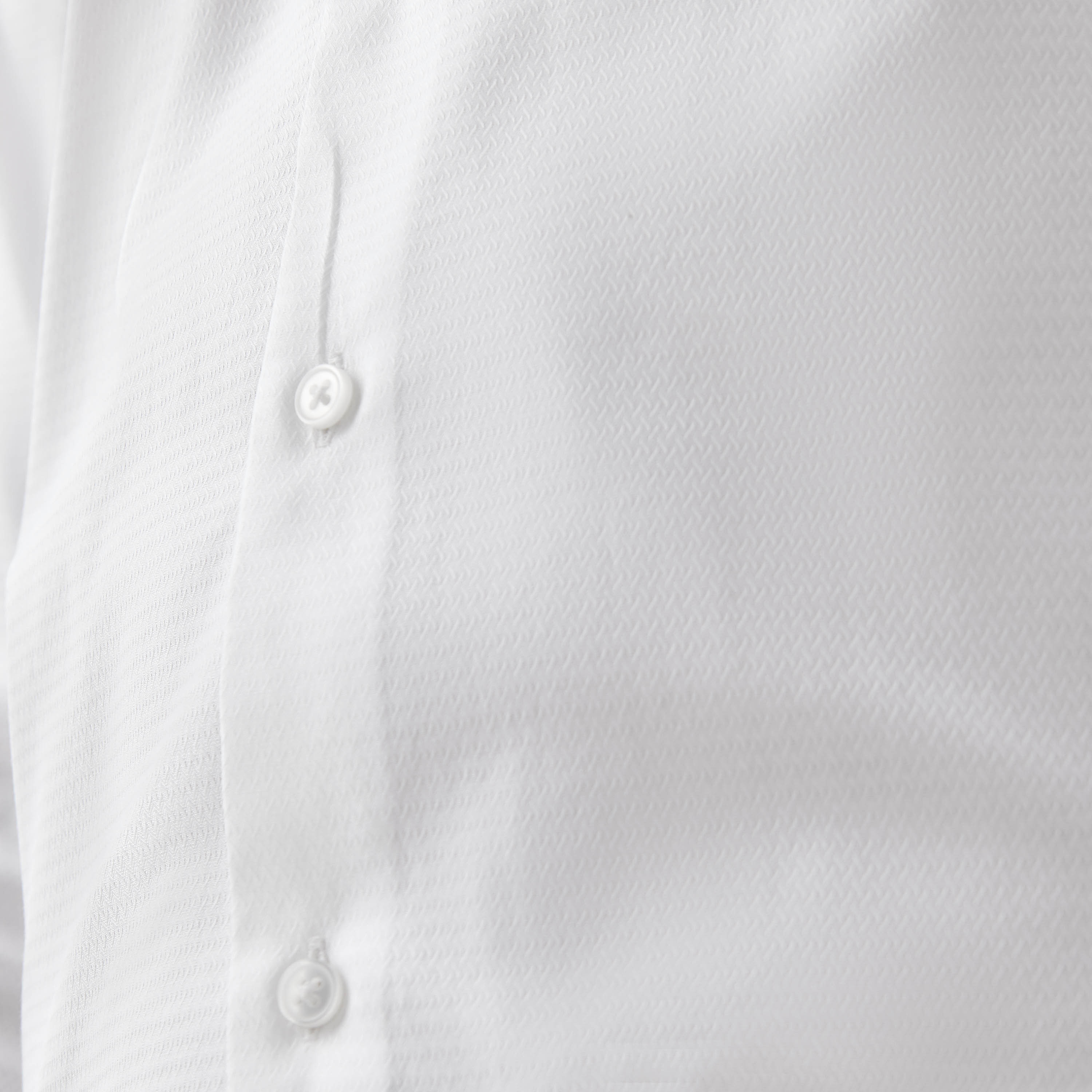 قميص بارز الملمس بقصّة عادية وأكمام طويلة-men-clothing-shirts-image-6