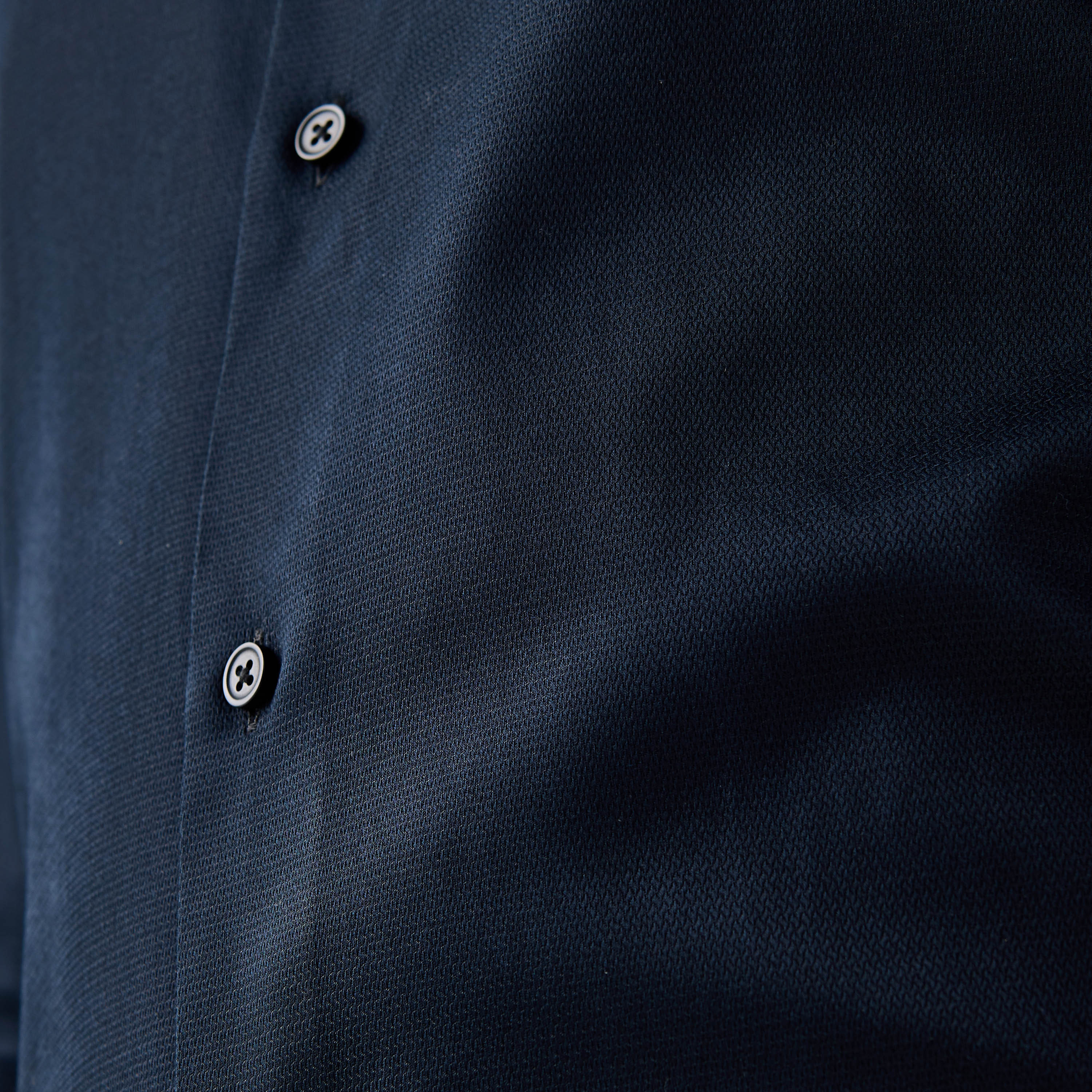 قميص بارز الملمس بقصّة عادية وأكمام طويلة-men-clothing-shirts-image-6