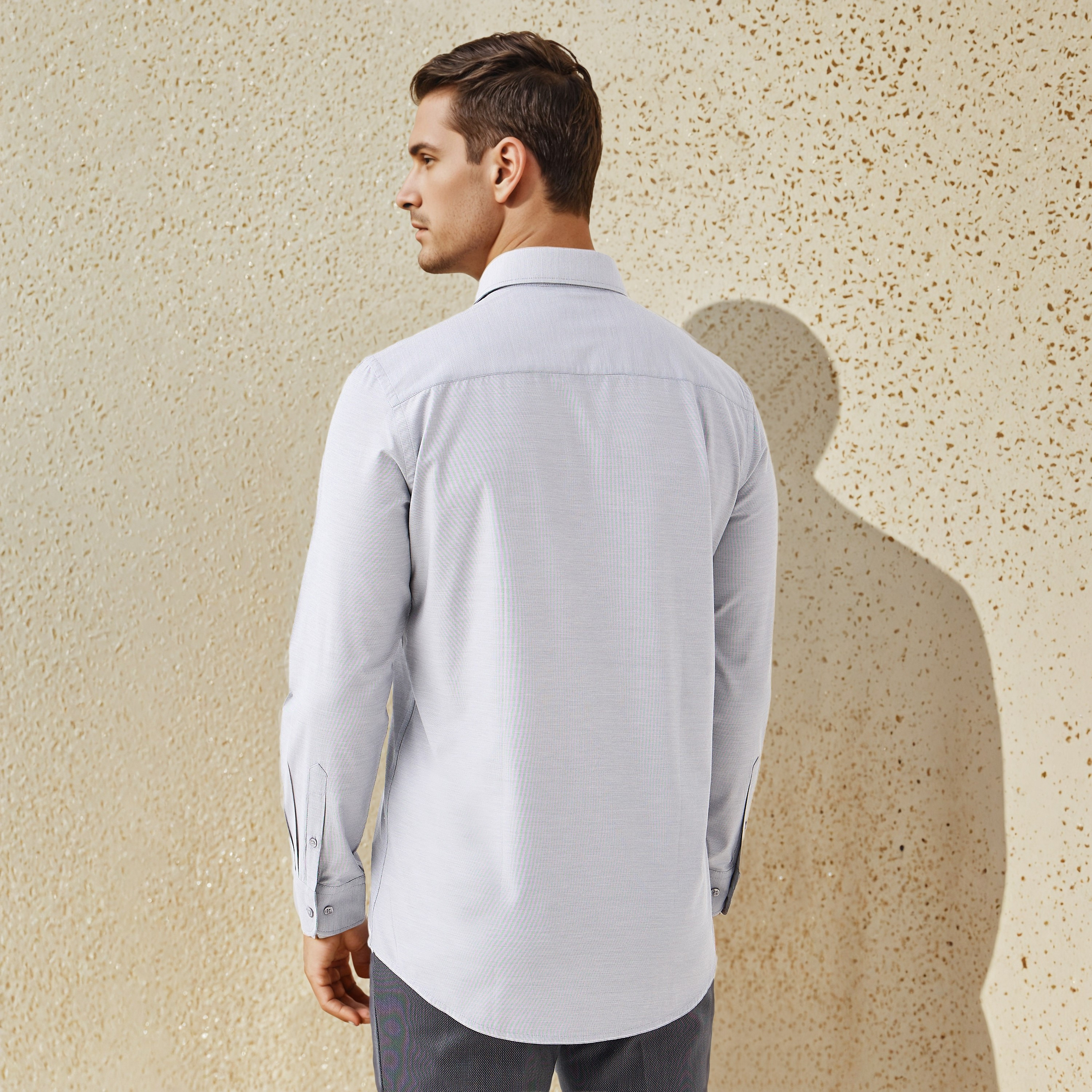 قميص رسمي سهل الكي بقصة عادية-men-clothing-shirts-image-3