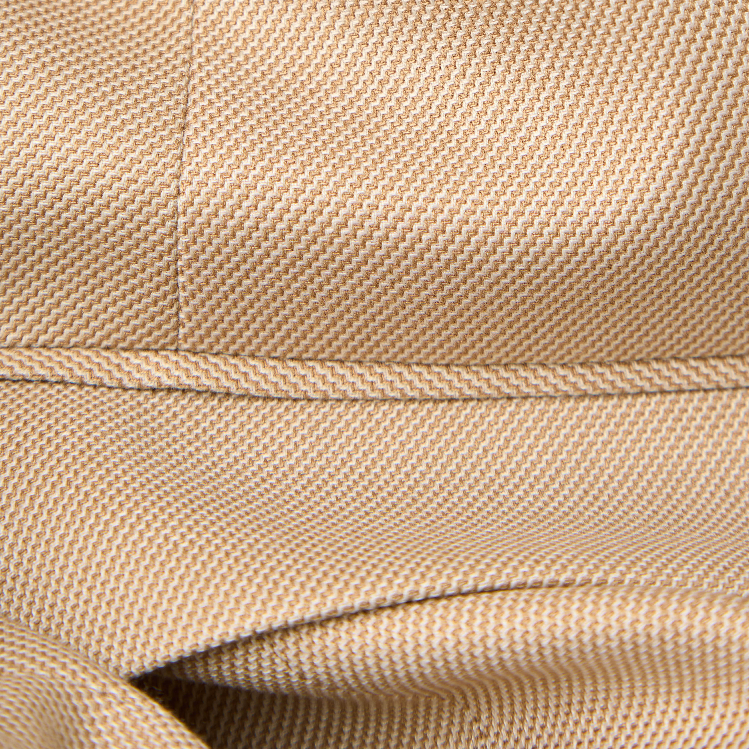 Dobby Textured Notch Lapel Blazer-men-winterwear-jacketsandblazers-image-4