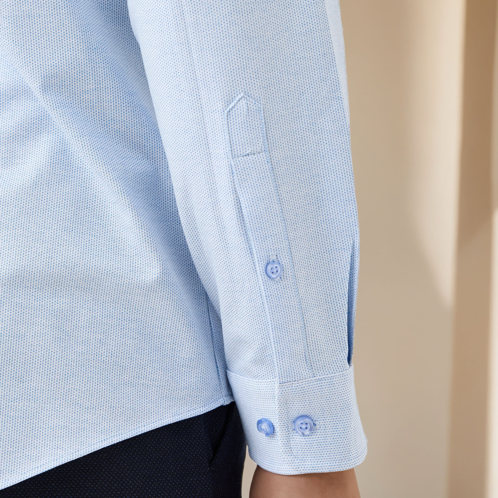 قميص دوبي بقصّة عادية-men-clothing-shirts-image-4